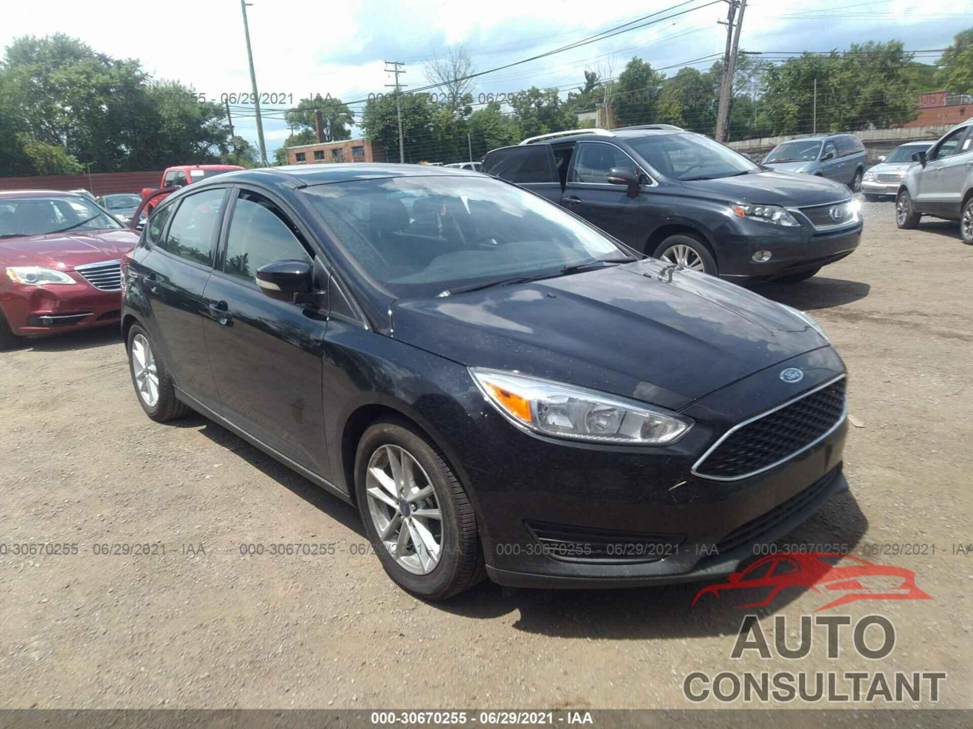 FORD FOCUS 2016 - 1FADP3K28GL359558