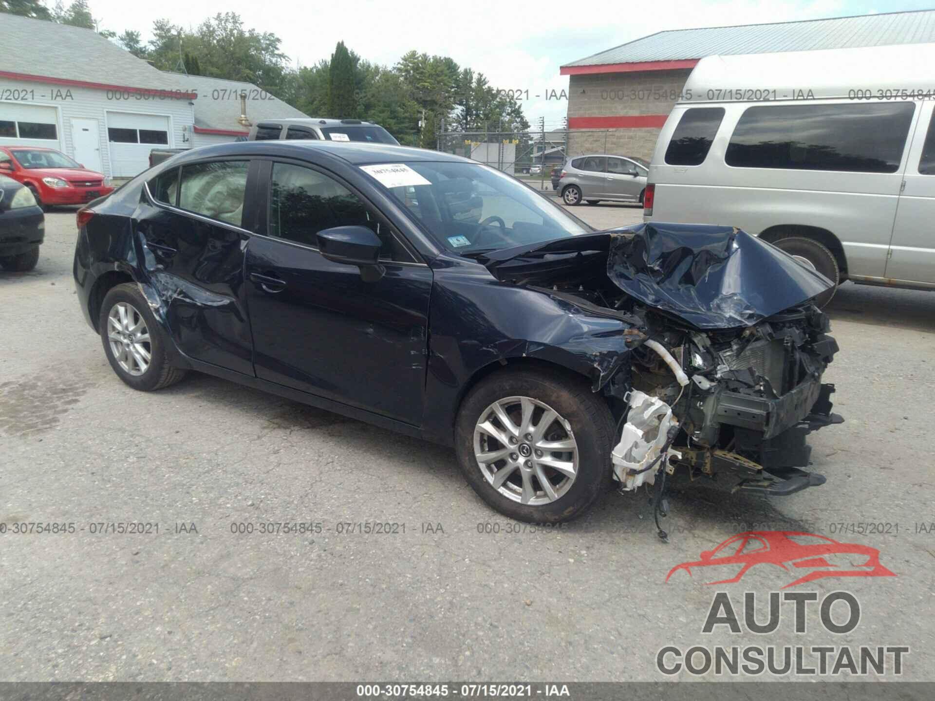 MAZDA MAZDA3 4-DOOR 2017 - 3MZBN1U74HM102964