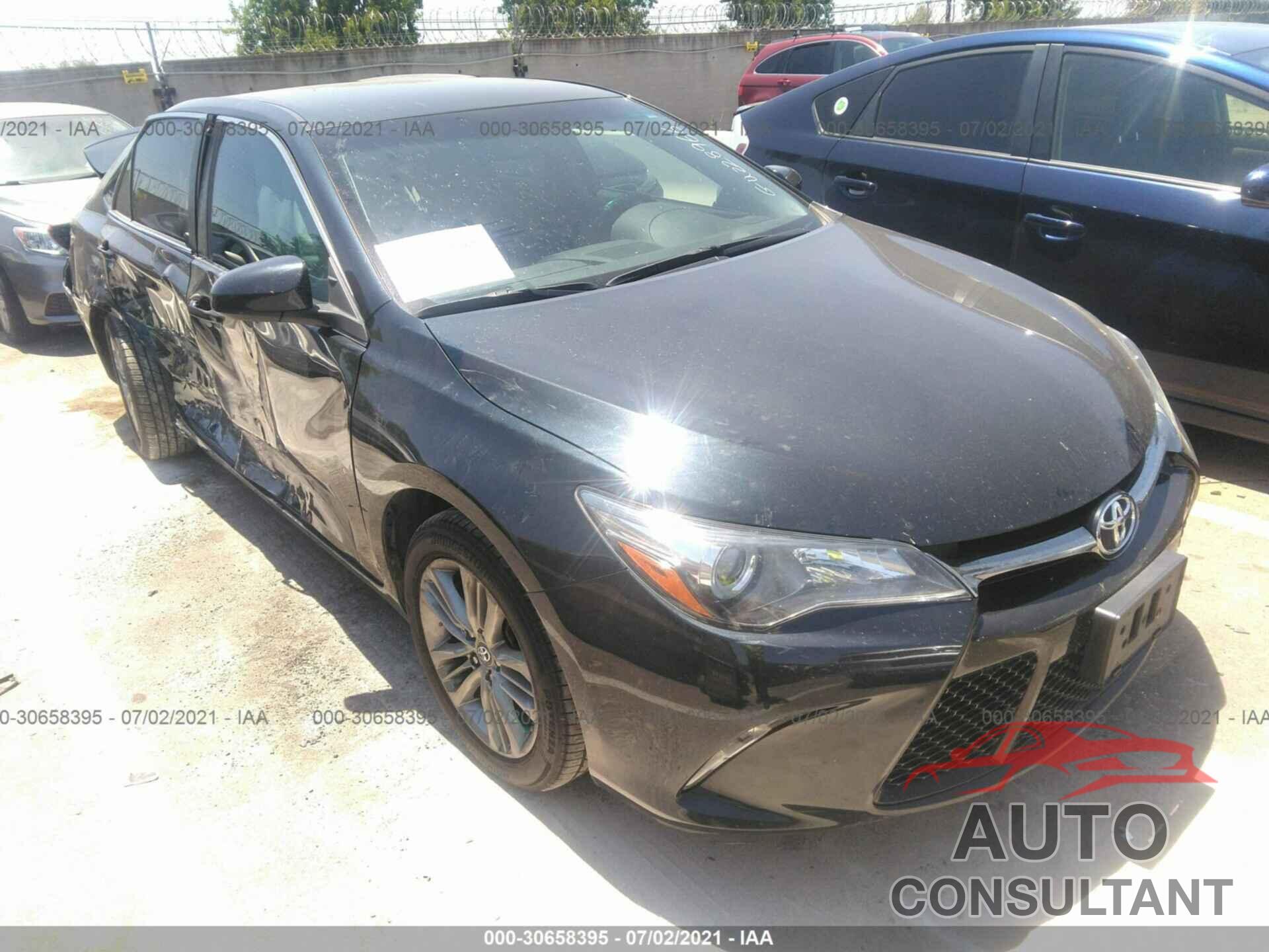 TOYOTA CAMRY 2016 - 4T1BF1FK3GU228966
