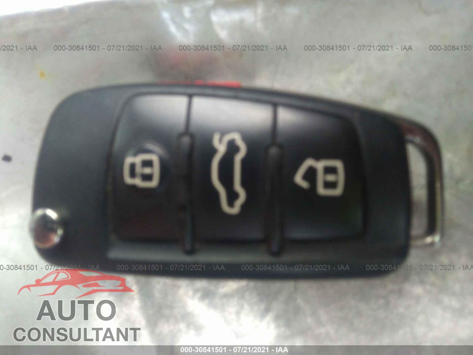 AUDI Q3 2017 - WA1ECCFS2HR009727