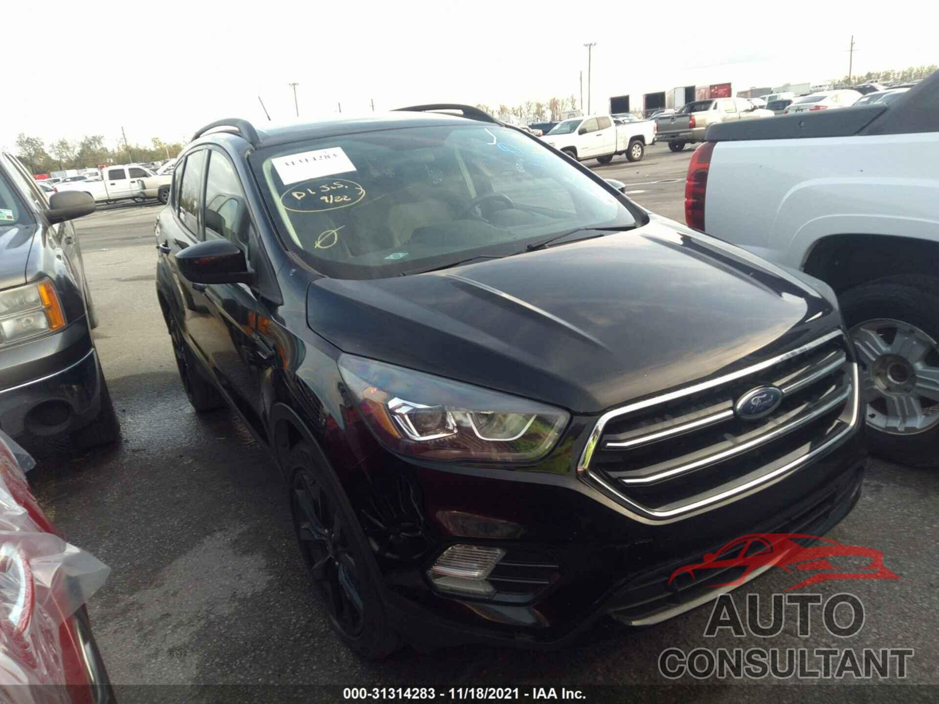 FORD ESCAPE 2019 - 1FMCU0GD6KUA50225