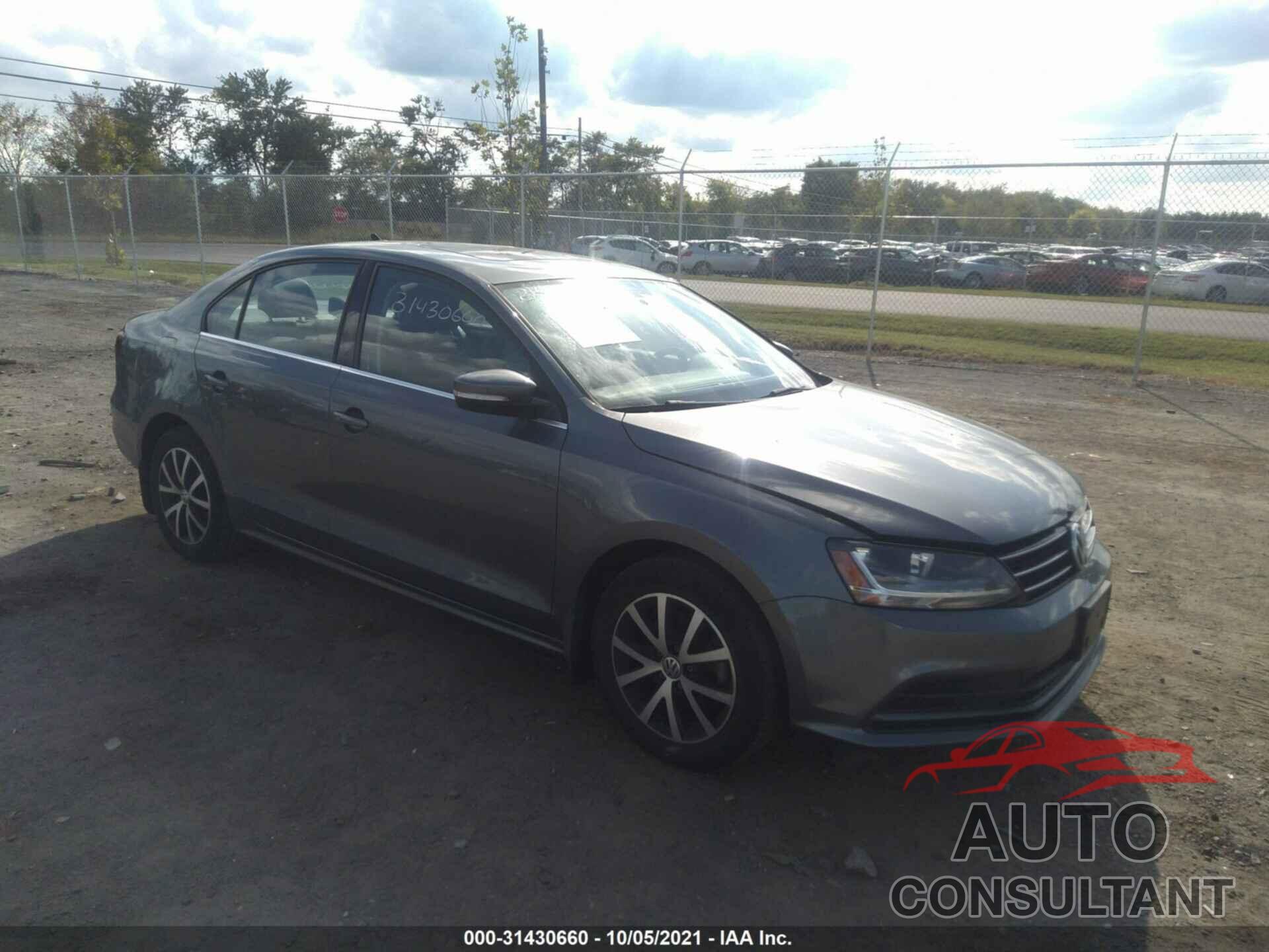 VOLKSWAGEN JETTA 2017 - 3VWDB7AJ1HM200810