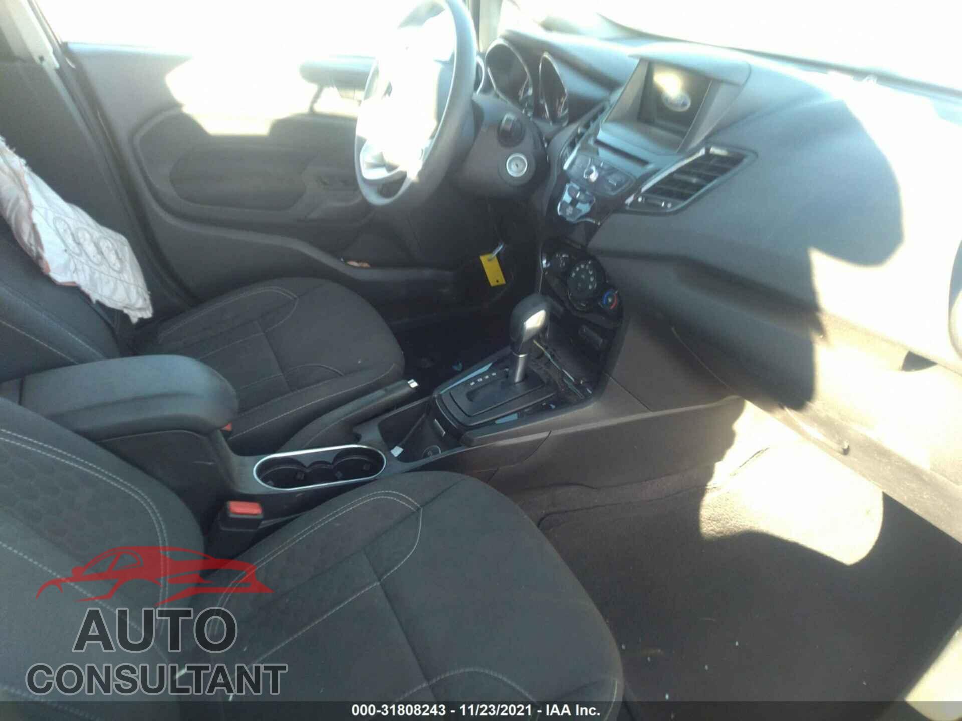 FORD FIESTA 2019 - 3FADP4EJ8KM163216
