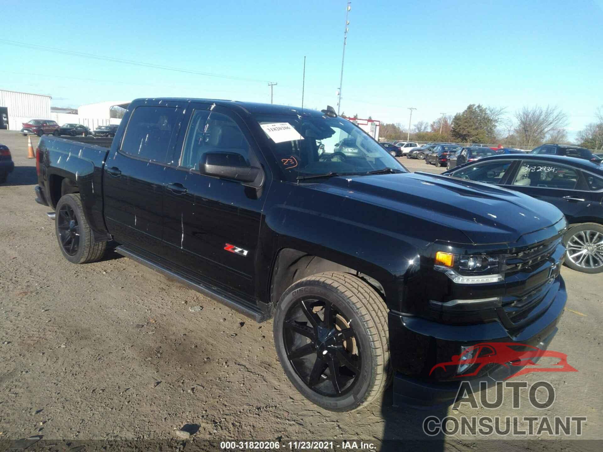 CHEVROLET SILVERADO 1500 2018 - 3GCUKSEC4JG110184