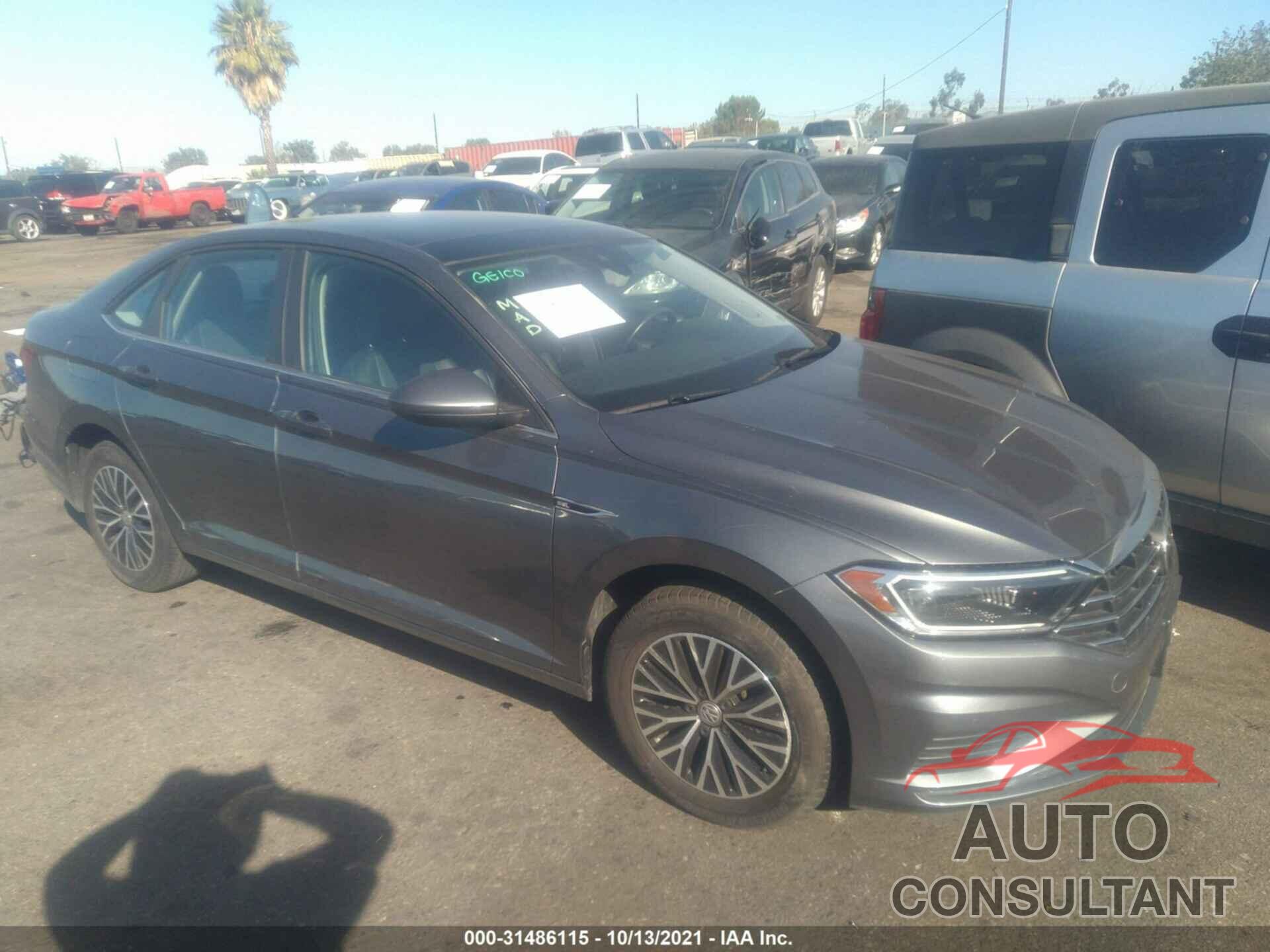 VOLKSWAGEN JETTA 2019 - 3VWE57BU3KM090418