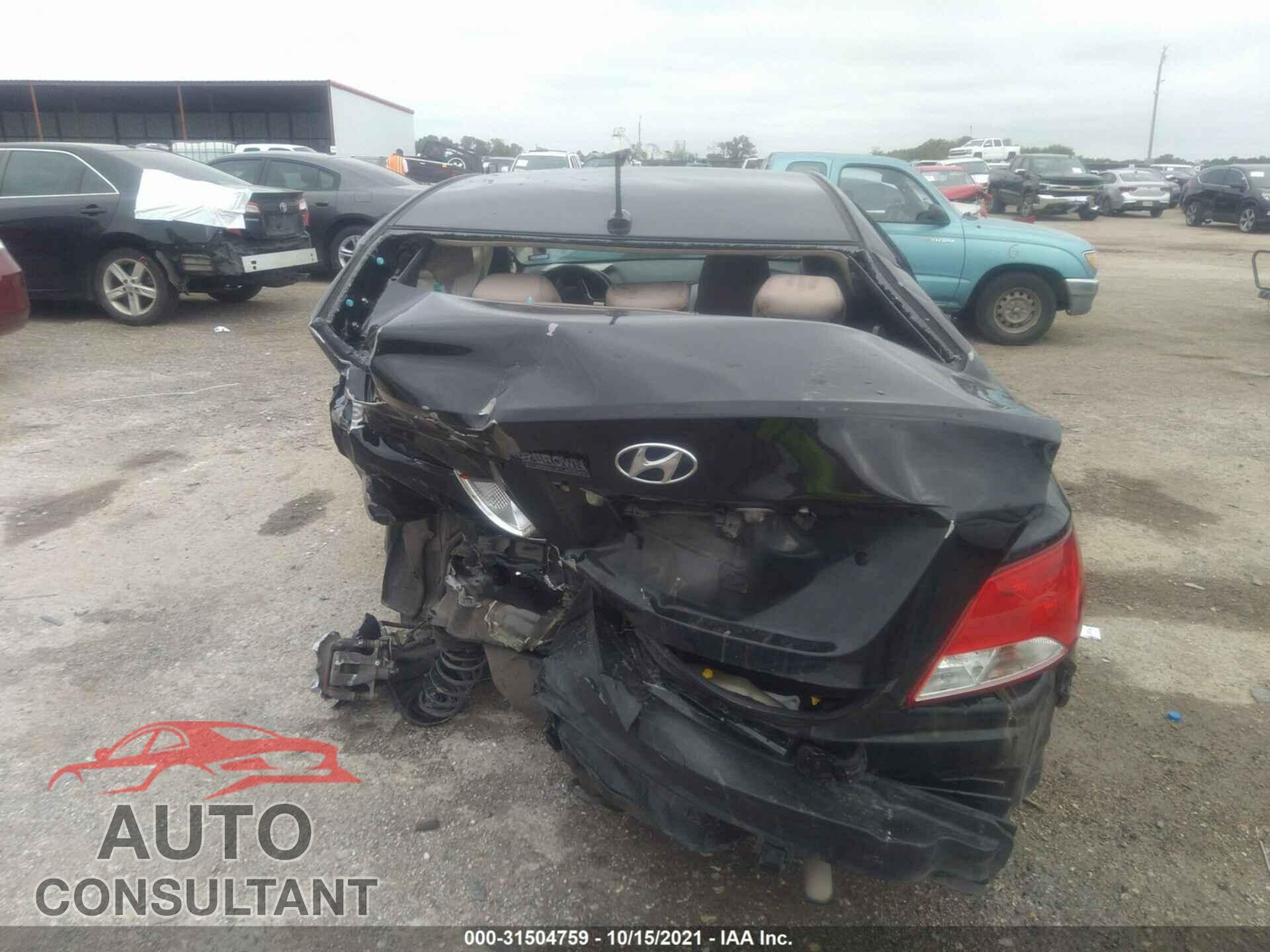HYUNDAI ACCENT 2017 - KMHCT4AE3HU353449