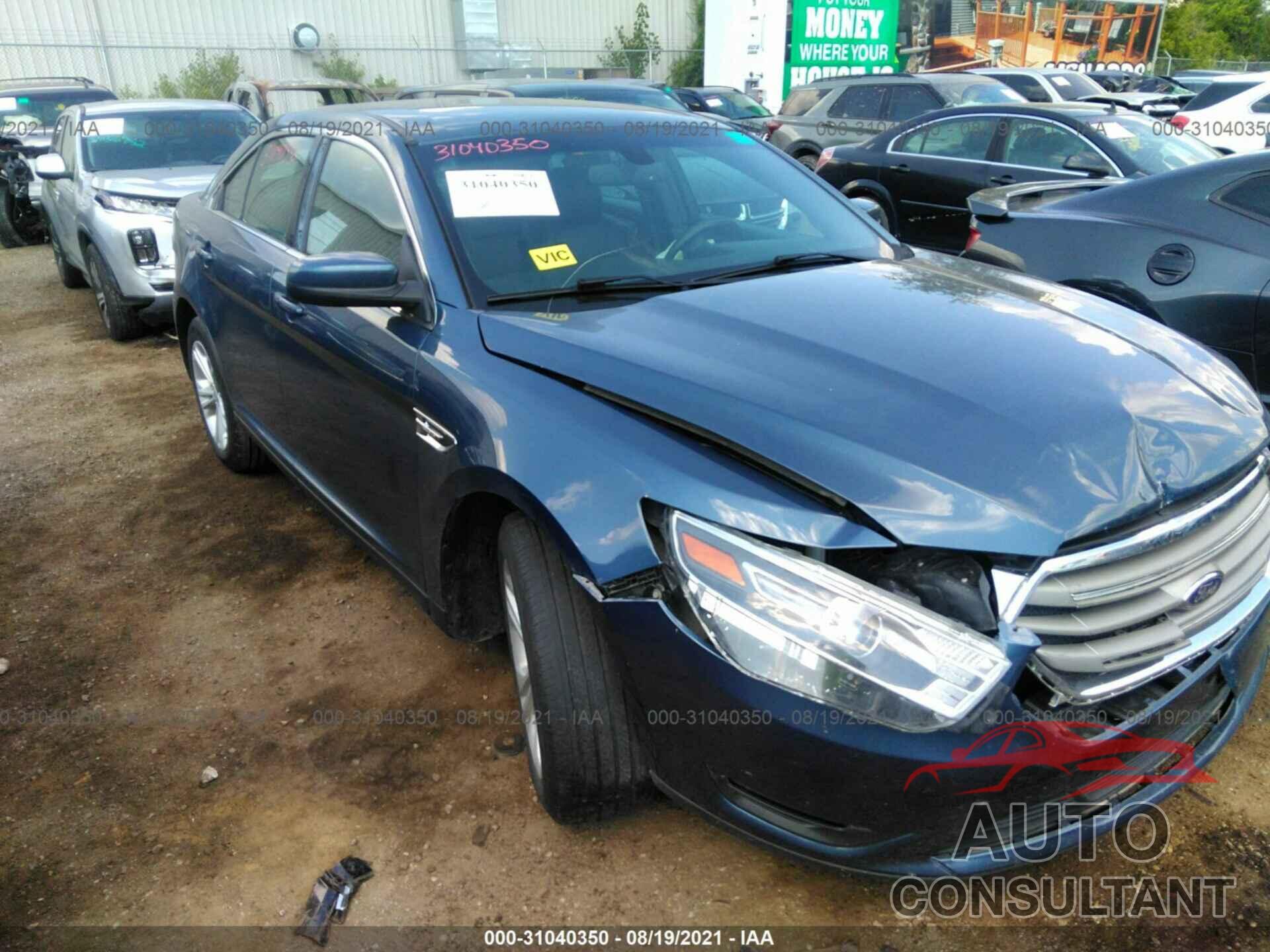 FORD TAURUS 2018 - 1FAHP2E86JG105486