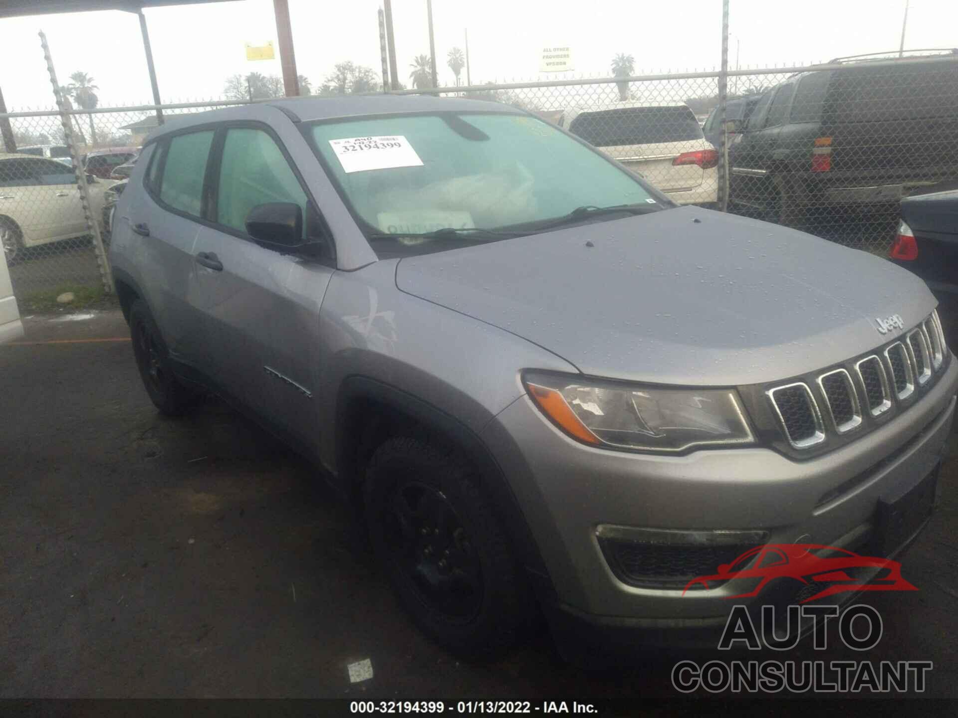 JEEP COMPASS 2019 - 3C4NJCAB0KT638727