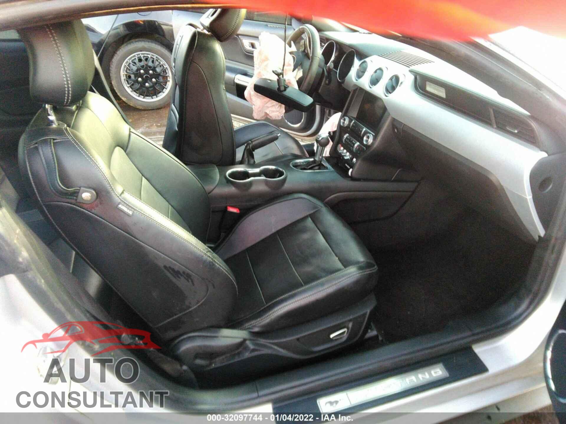 FORD MUSTANG 2017 - 1FA6P8TH2H5205331