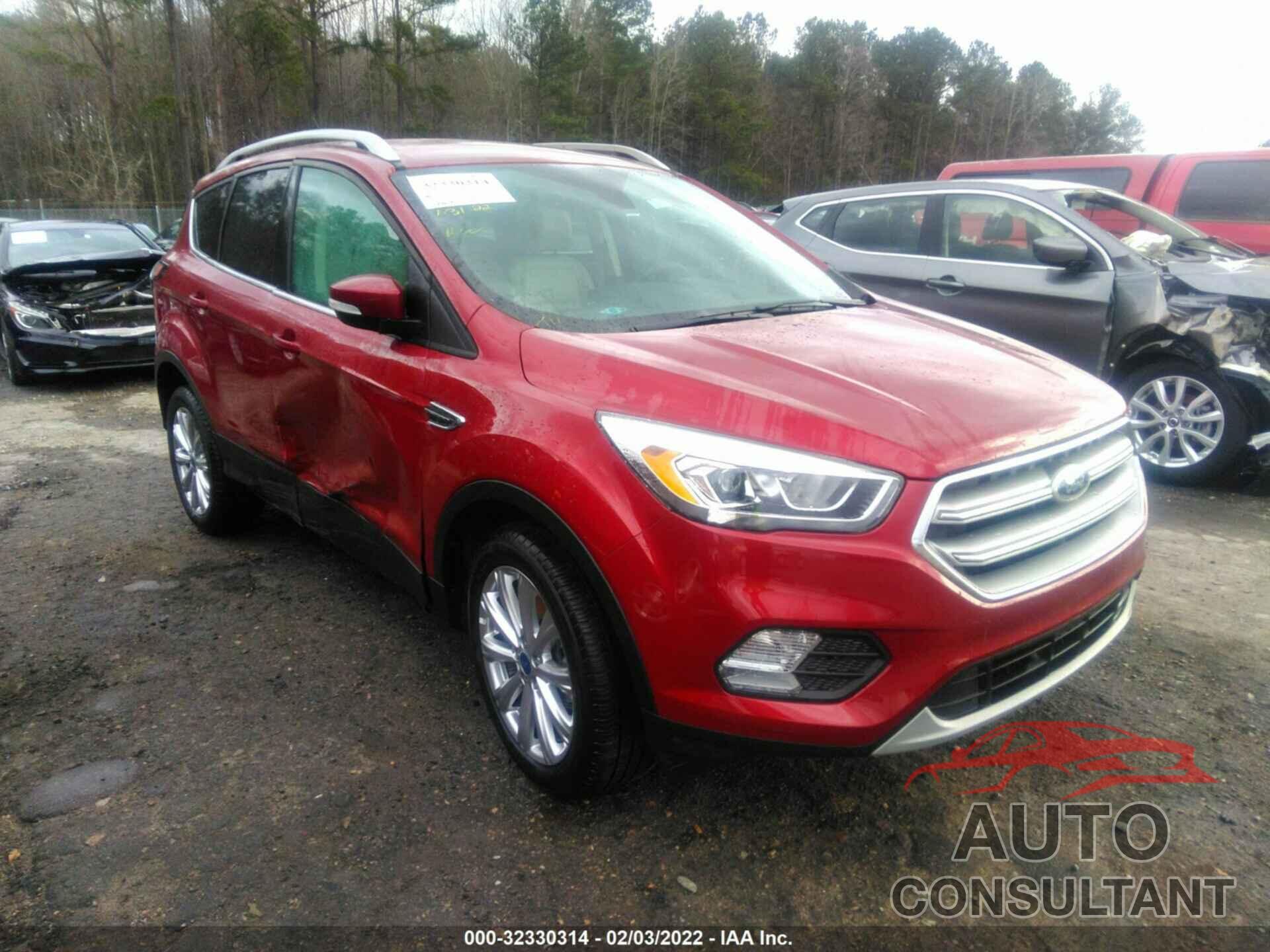 FORD ESCAPE 2017 - 1FMCU0J98HUE63440