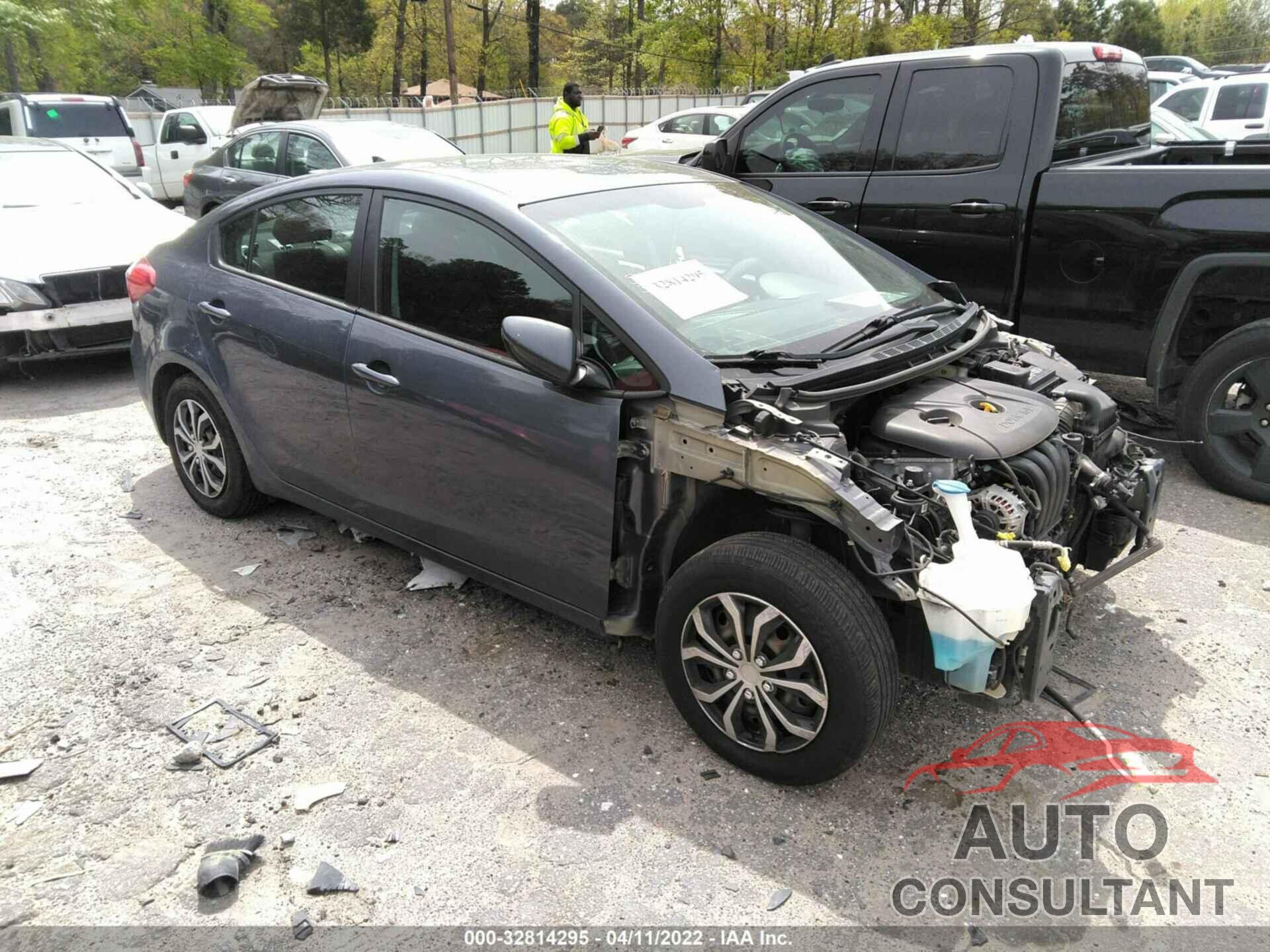 KIA FORTE 2016 - KNAFK4A68G5564083