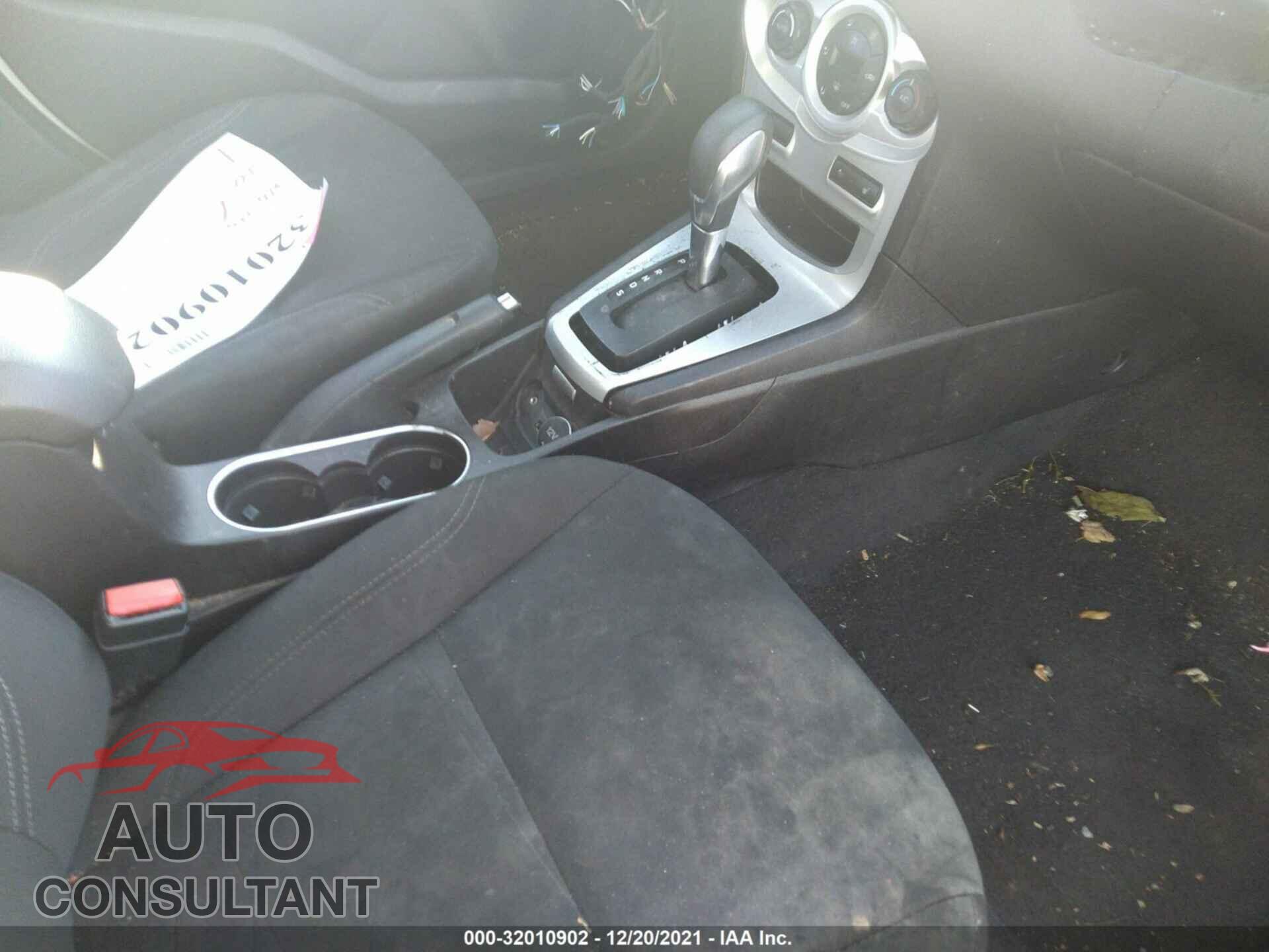 FORD FIESTA 2017 - 3FADP4EJ3HM169143