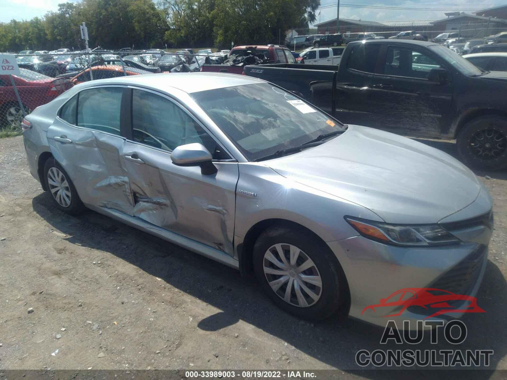 TOYOTA CAMRY 2018 - 4T1B31HK4JU505900
