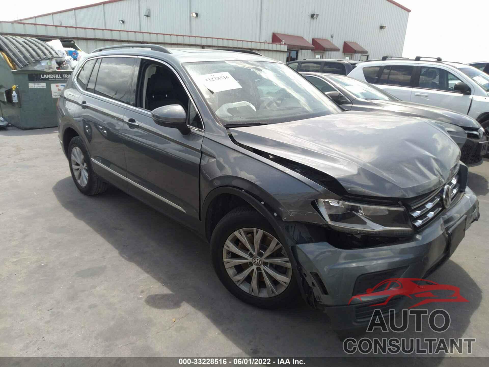 VOLKSWAGEN TIGUAN 2018 - 3VV3B7AX4JM187545