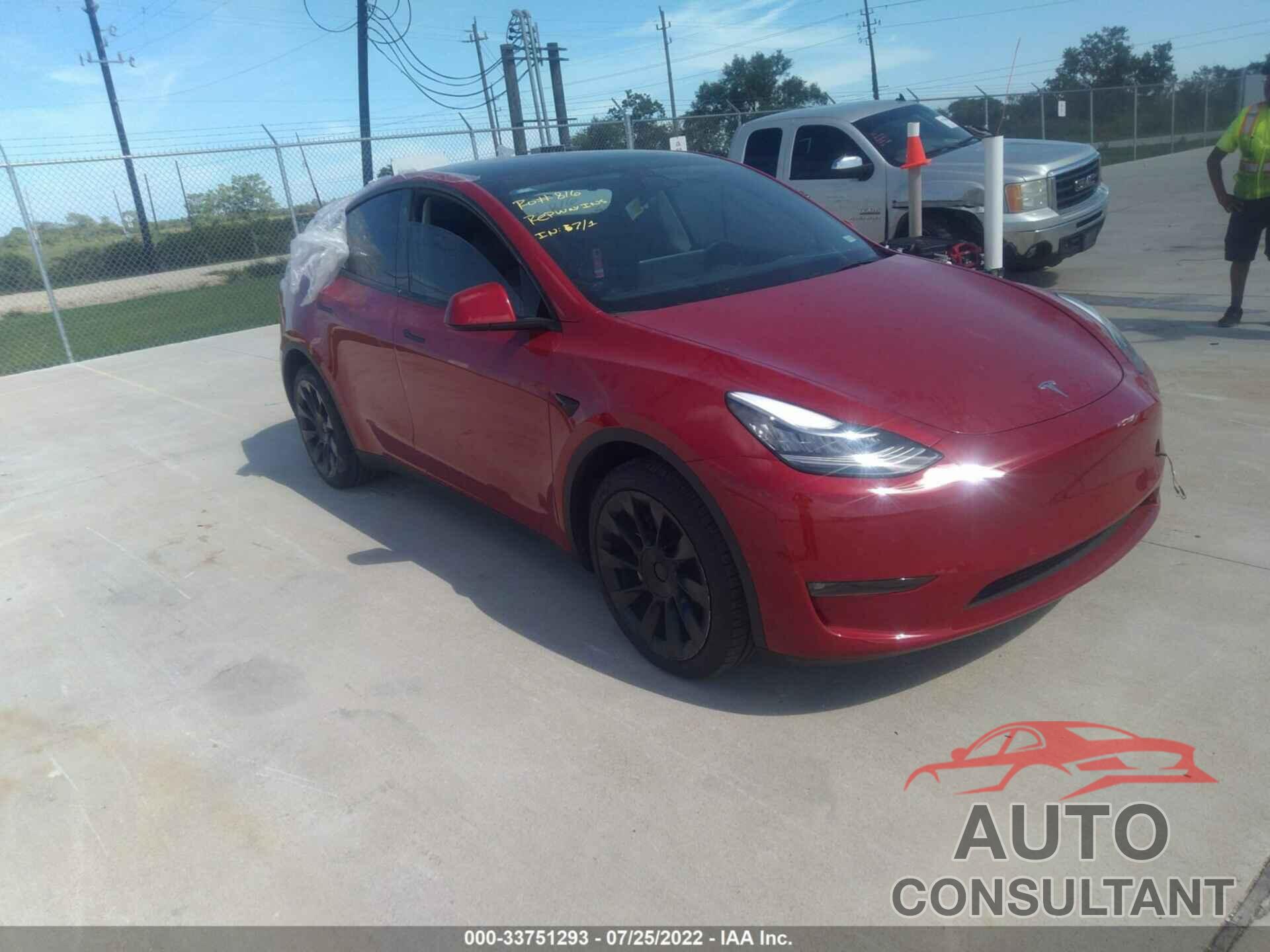 TESLA MODEL Y 2022 - 7SAYGDEE0NF318979