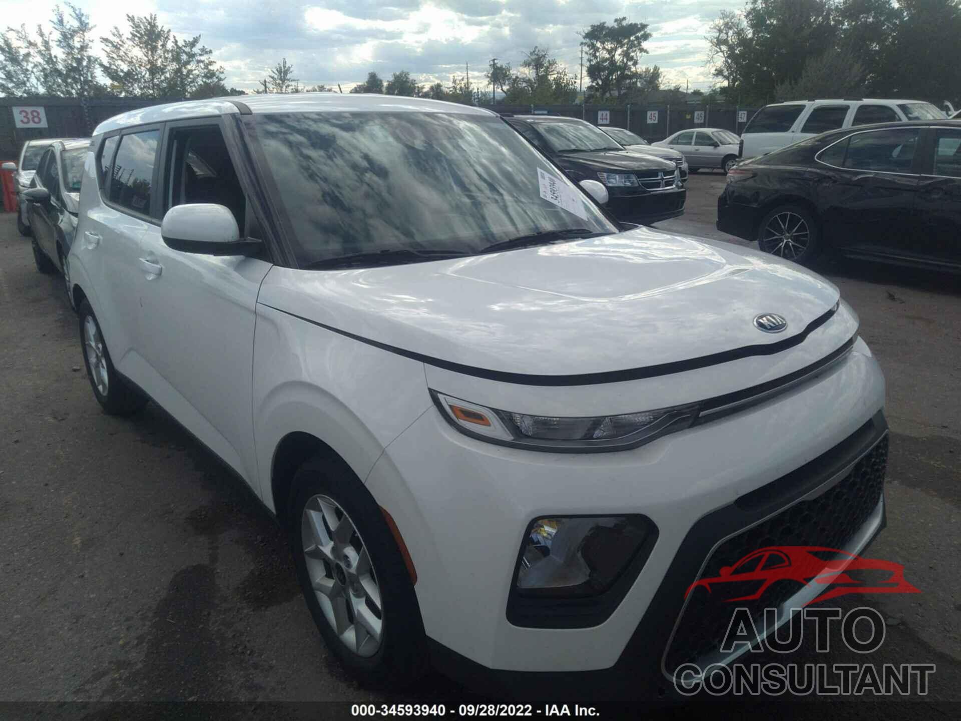 KIA SOUL 2021 - KNDJ23AU4M7137389