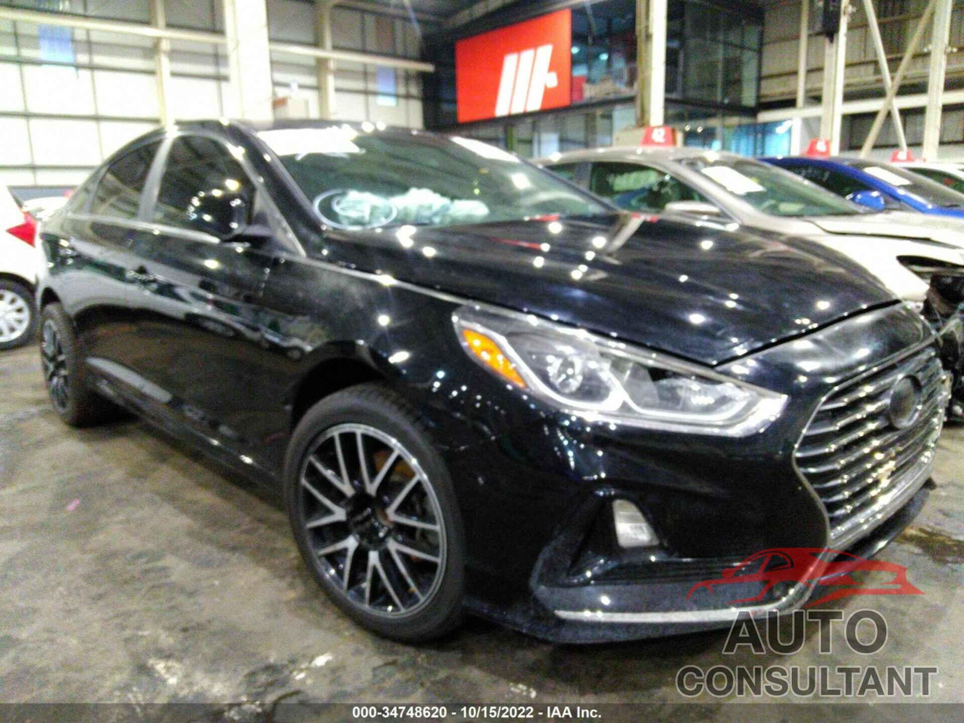 HYUNDAI SONATA 2018 - 00PE24AF1JH598419