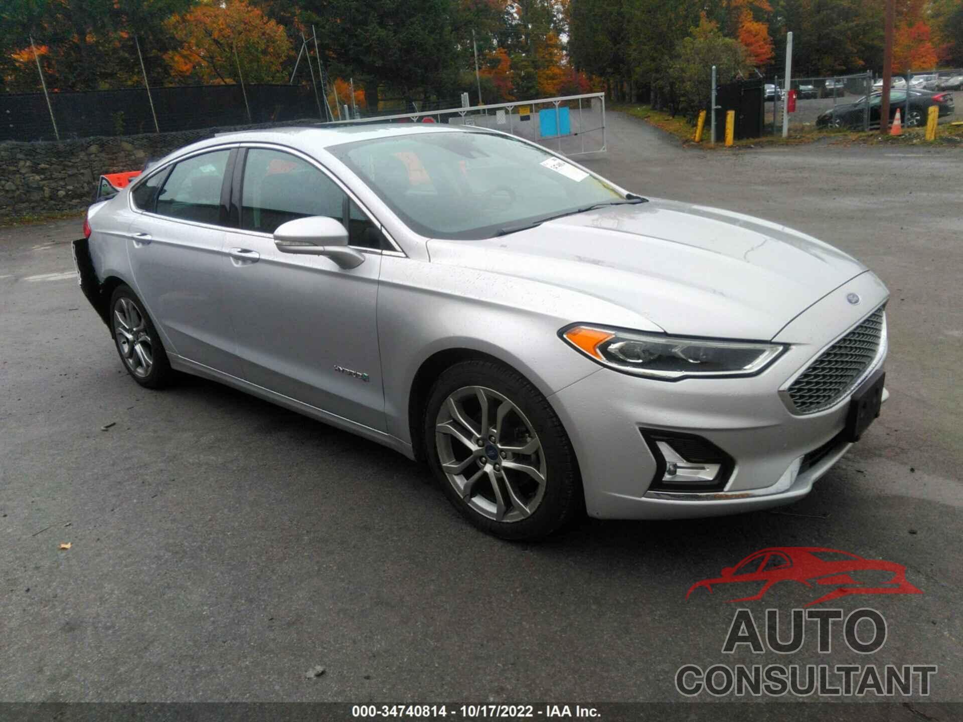 FORD FUSION HYBRID 2019 - 3FA6P0RU9KR260319