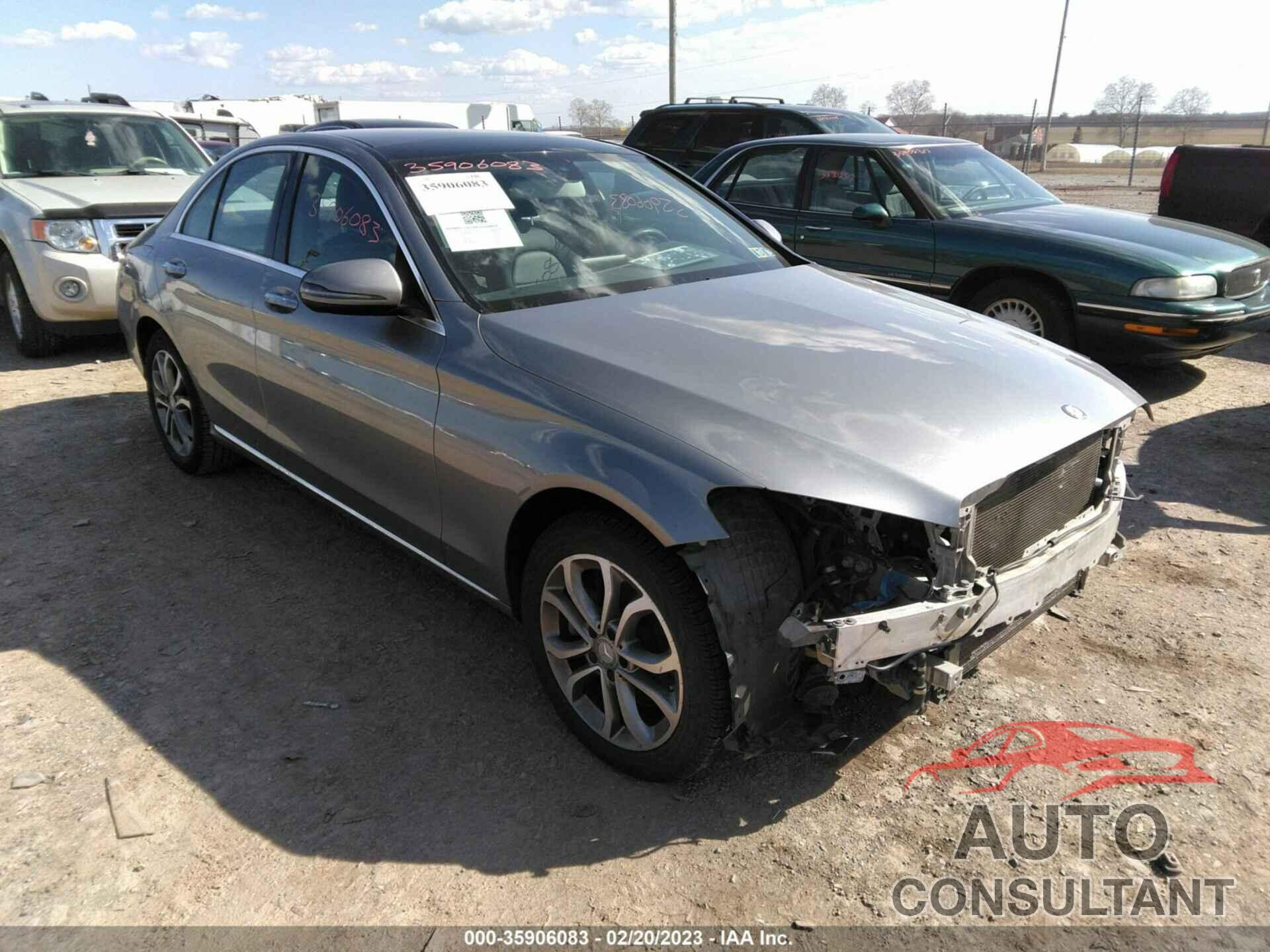 MERCEDES-BENZ C-CLASS 2016 - 55SWF4KB1GU102044
