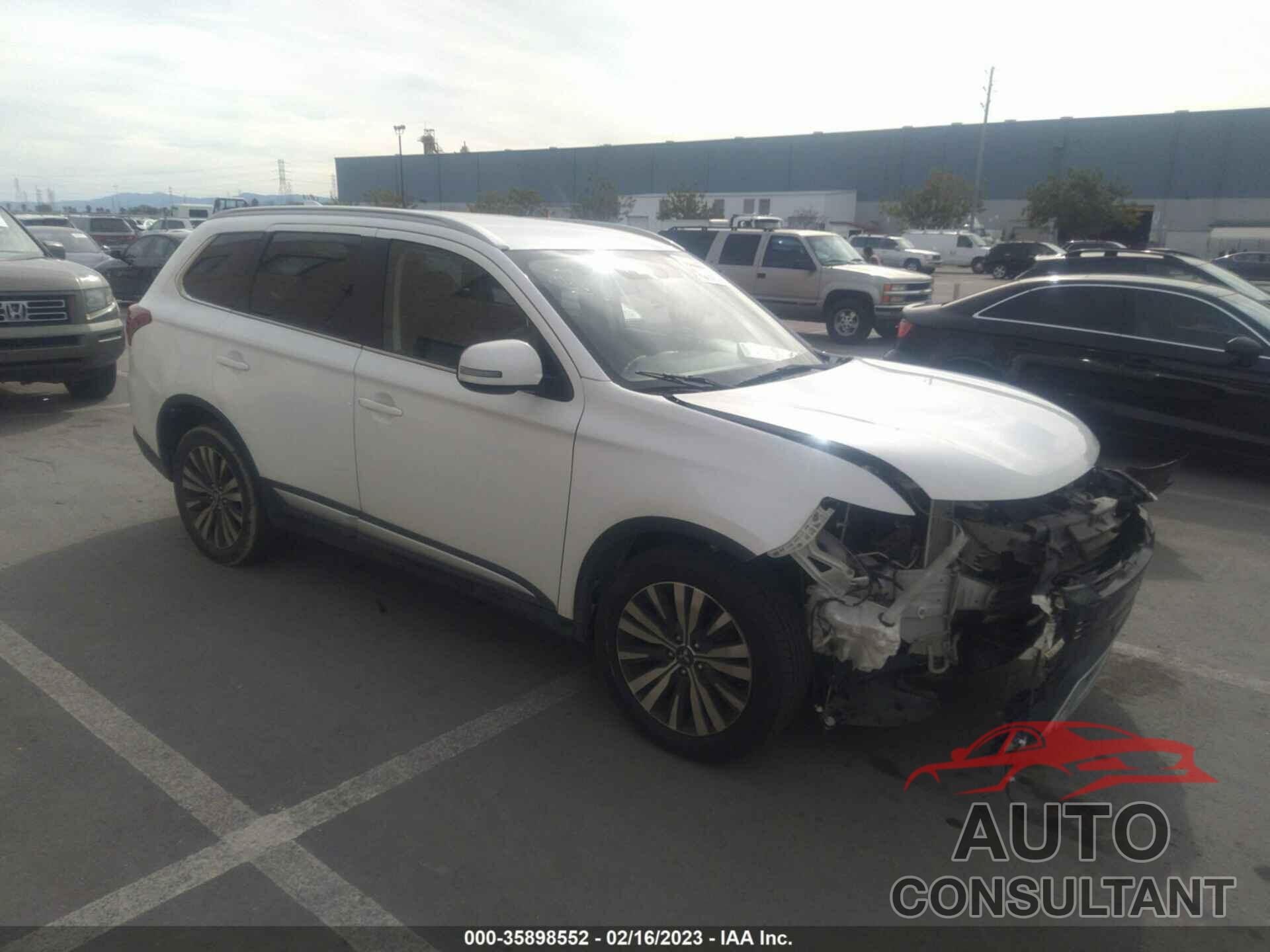 MITSUBISHI OUTLANDER 2020 - JA4AZ3A38LZ024299