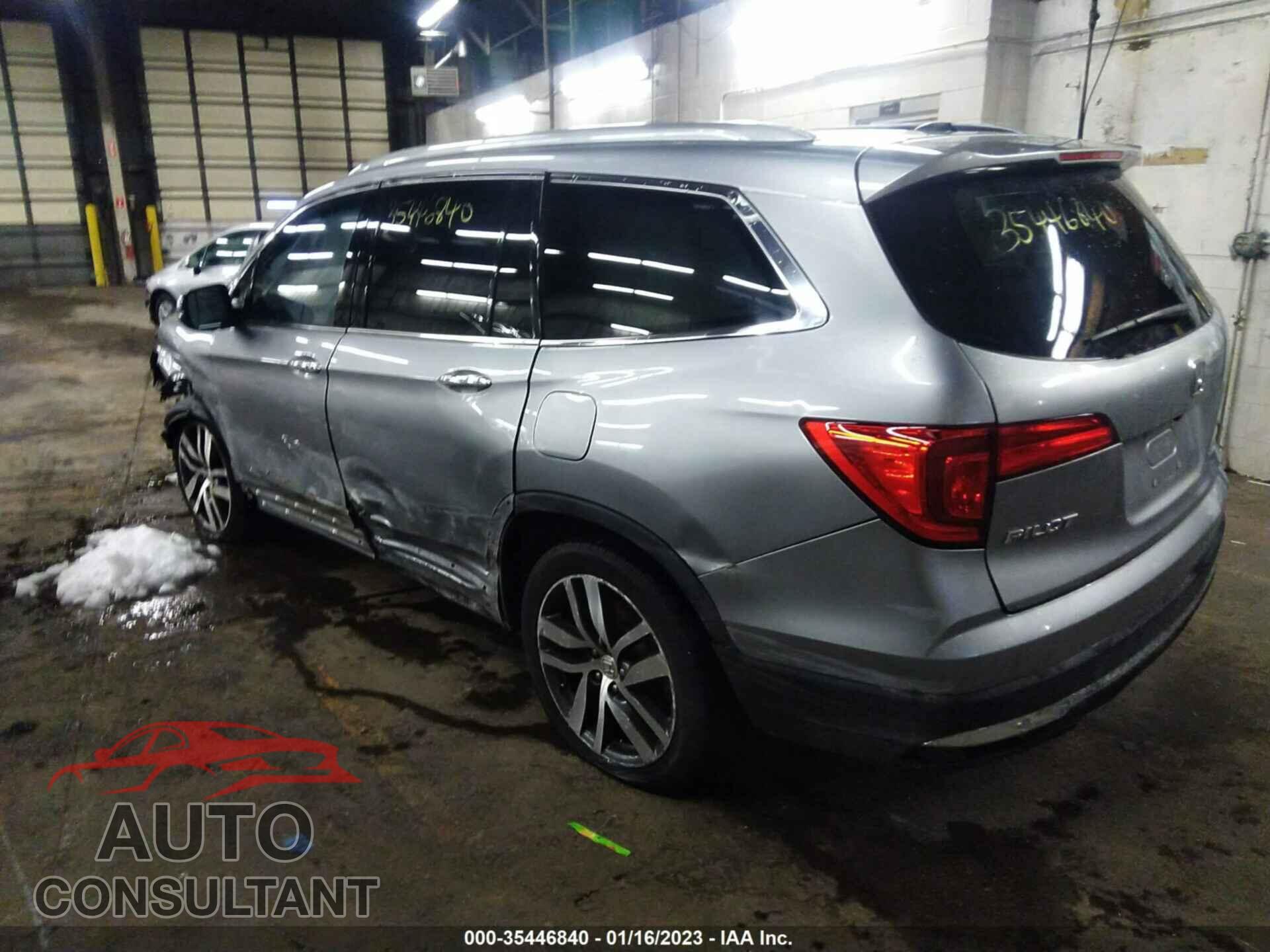 HONDA PILOT 2016 - 5FNYF6H90GB021837