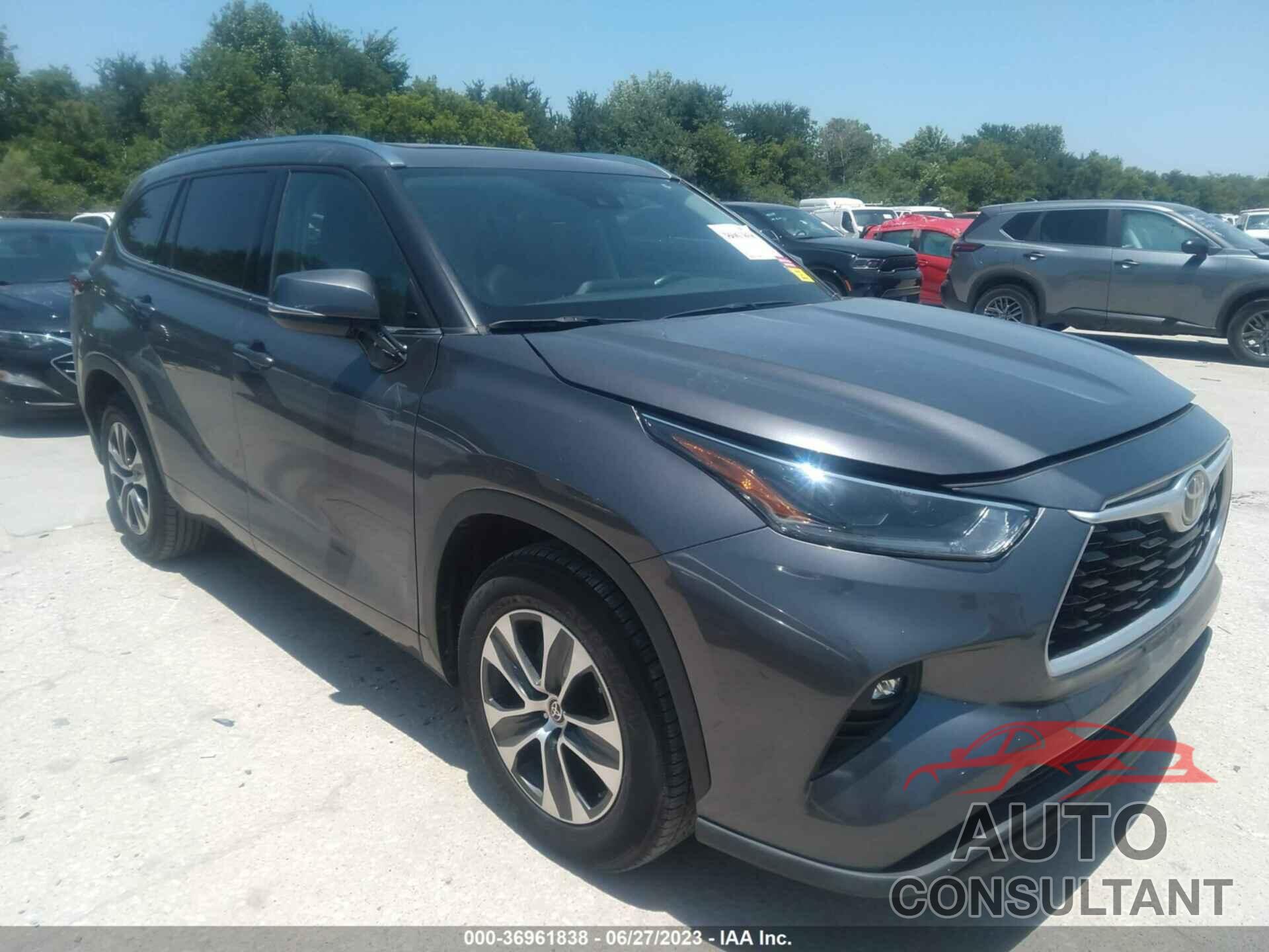 TOYOTA HIGHLANDER 2021 - 5TDGZRAH3MS066851