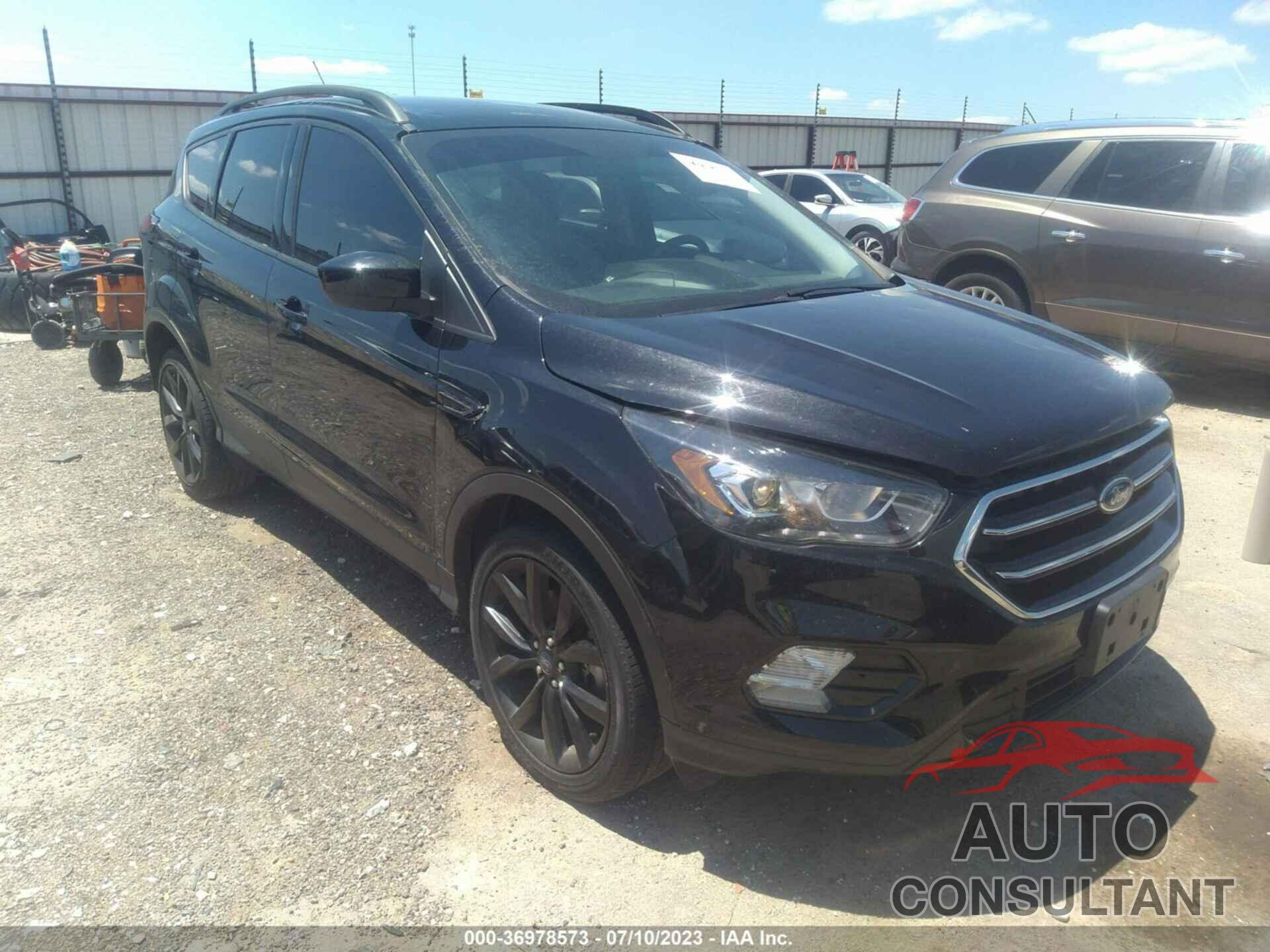 FORD ESCAPE 2019 - 1FMCU9GD0KUB29698