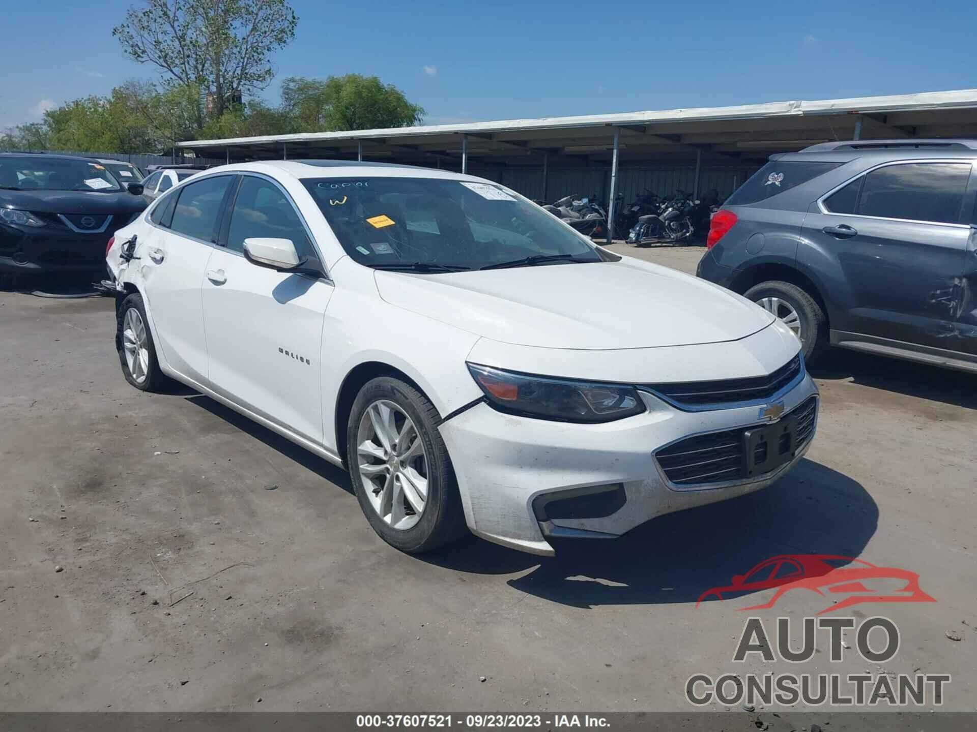 CHEVROLET MALIBU 2018 - 1G1ZD5ST9JF155170