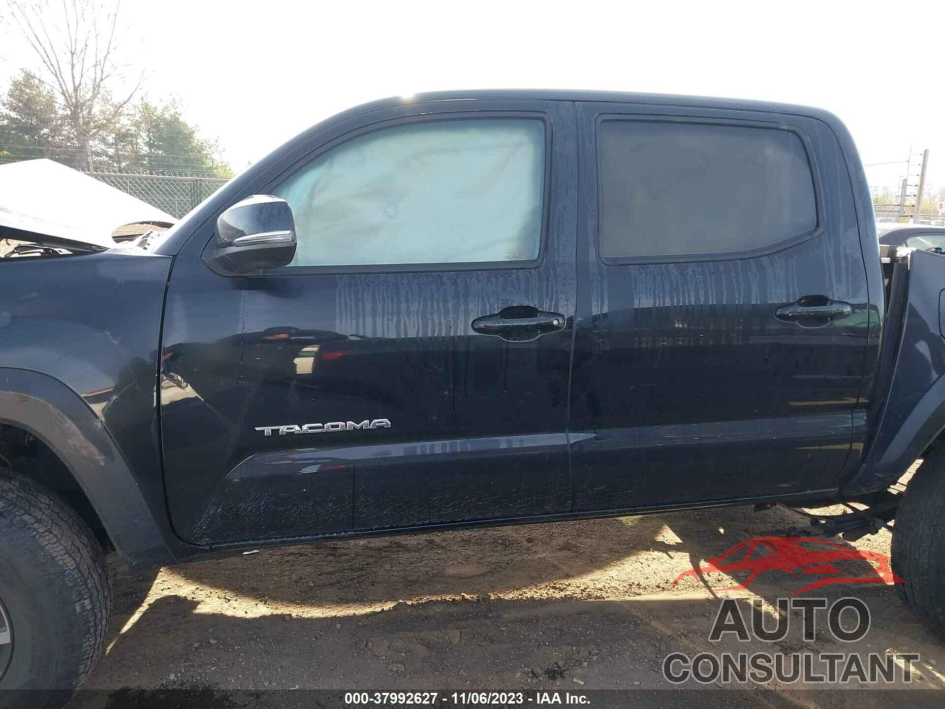 TOYOTA TACOMA 2019 - 3TMCZ5AN7KM240673