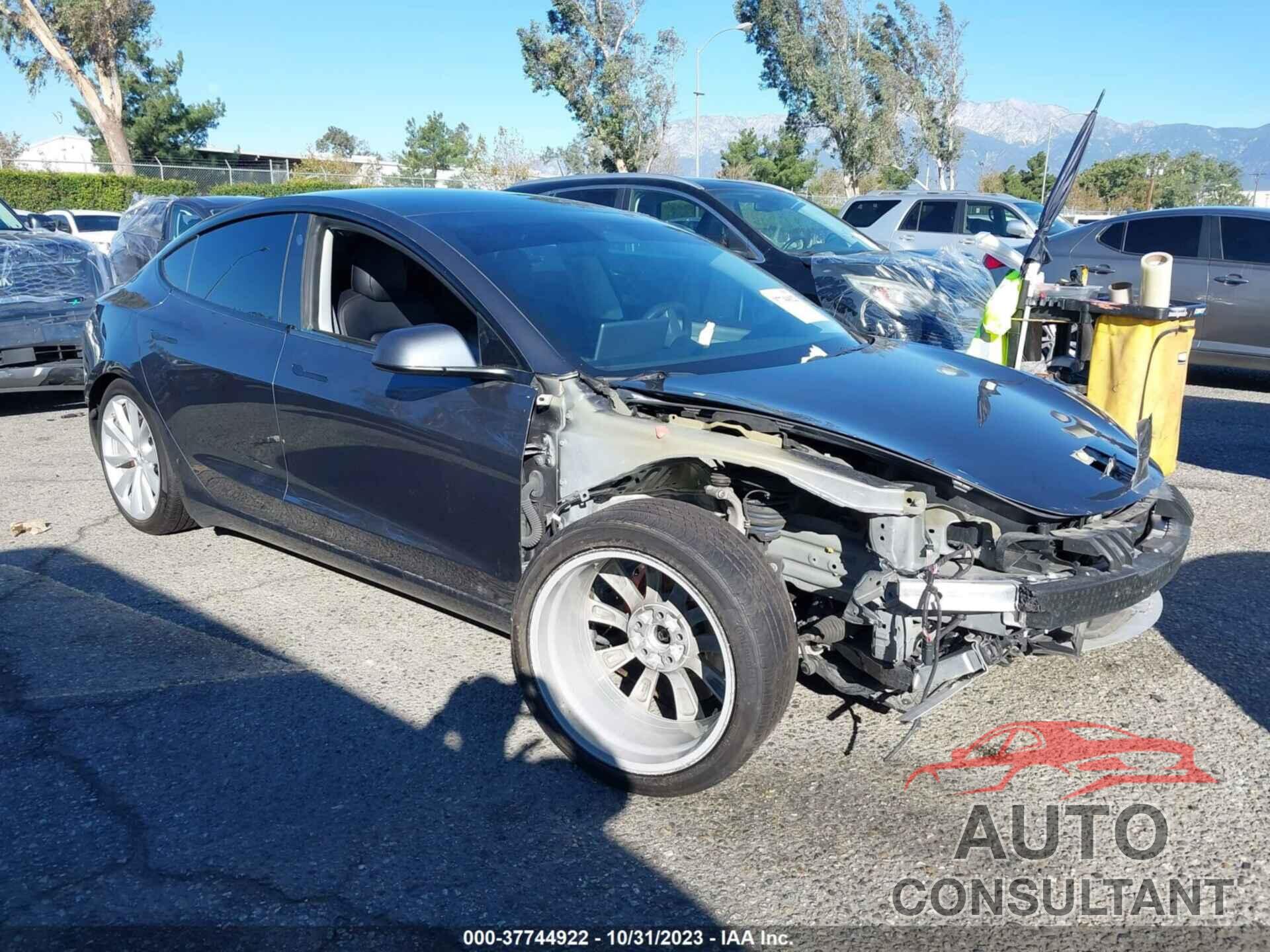 TESLA MODEL 3 2022 - 5YJ3E1EC5NF236563