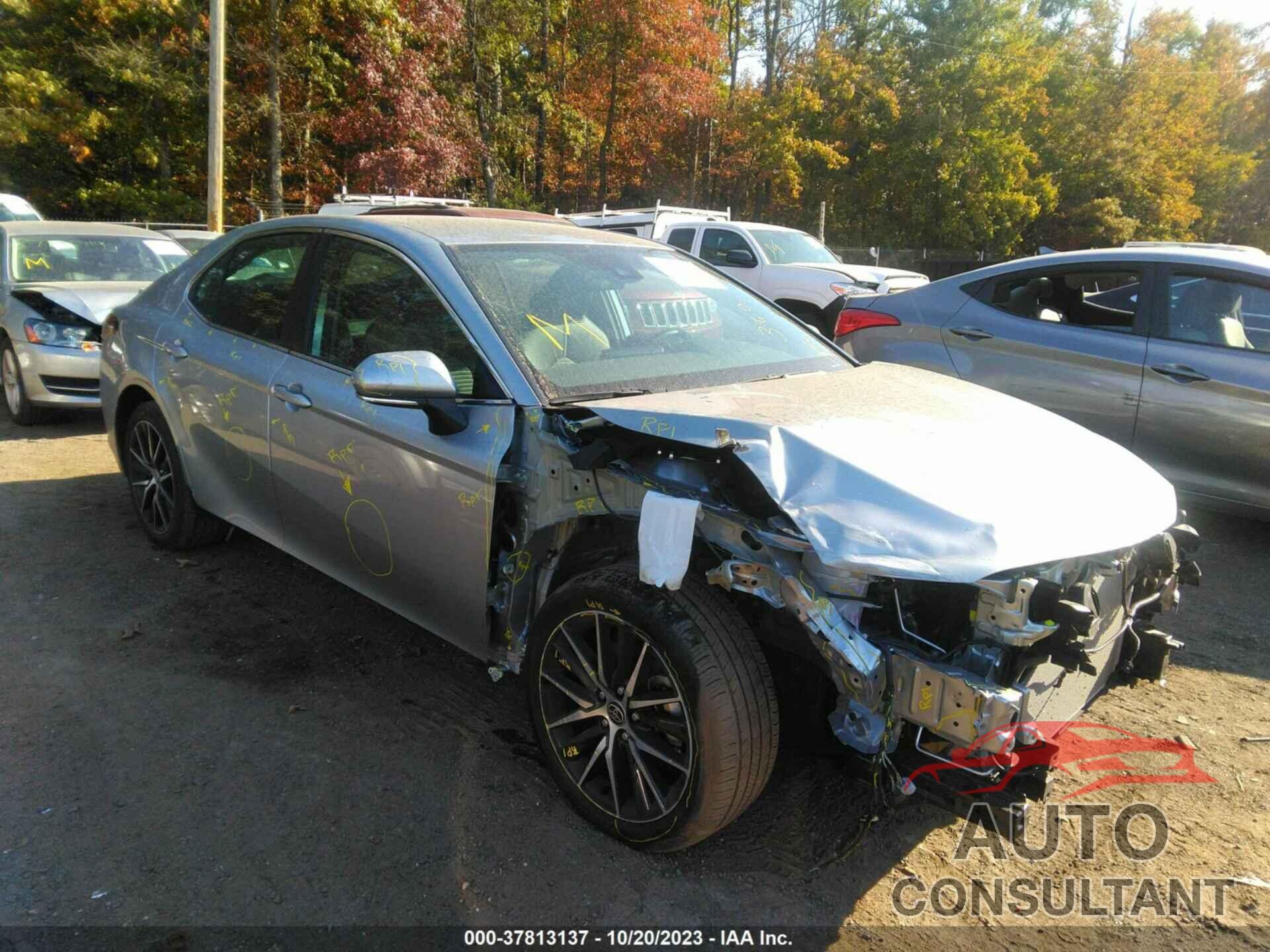 TOYOTA CAMRY 2023 - 4T1G11AKXPU786714