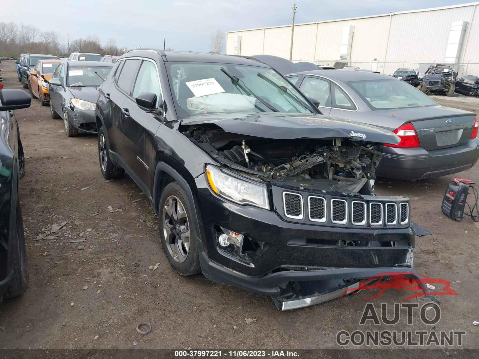 JEEP COMPASS 2018 - 3C4NJDCB9JT501075