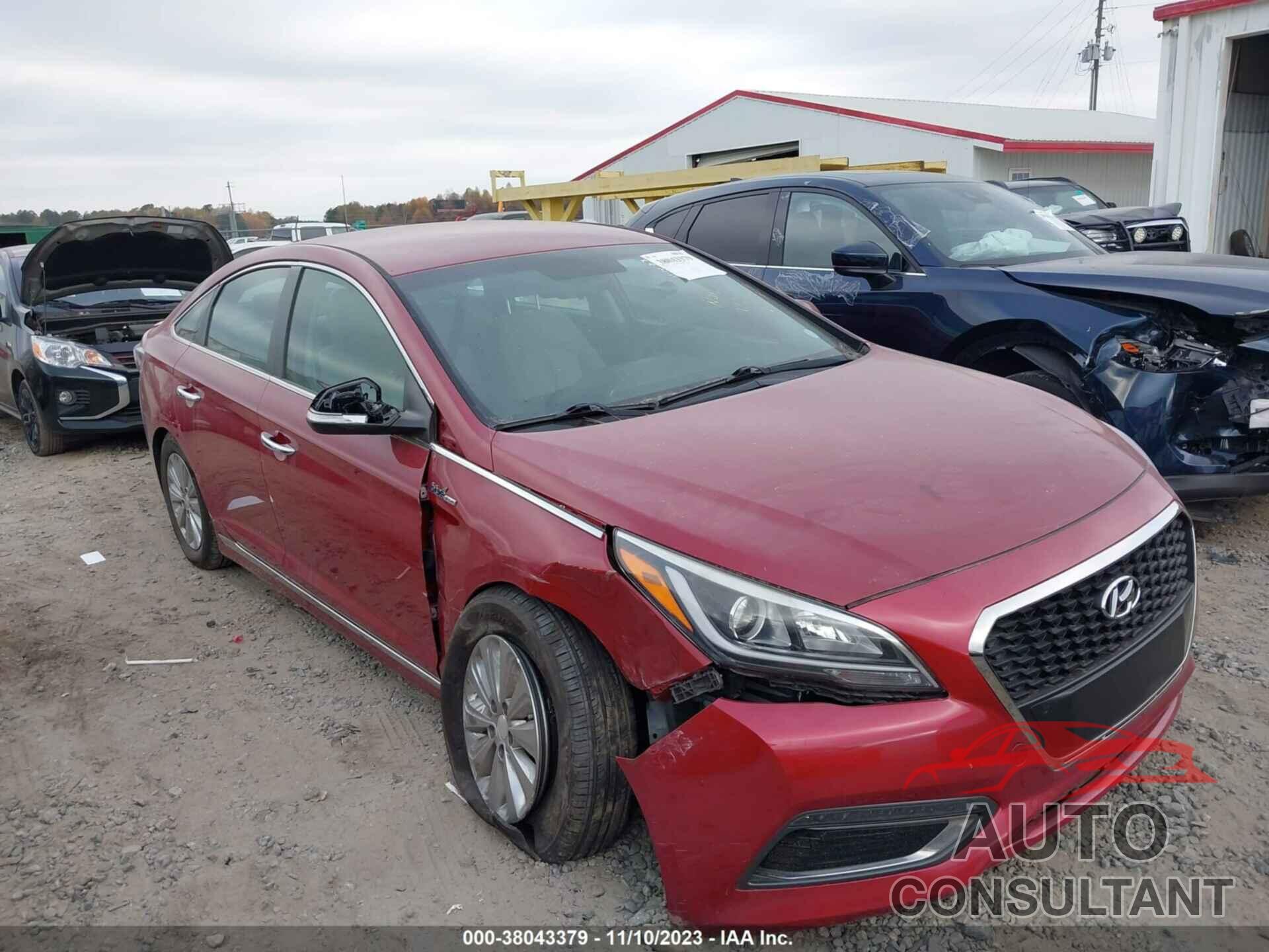 HYUNDAI SONATA 2016 - KMHE24L18GA038359