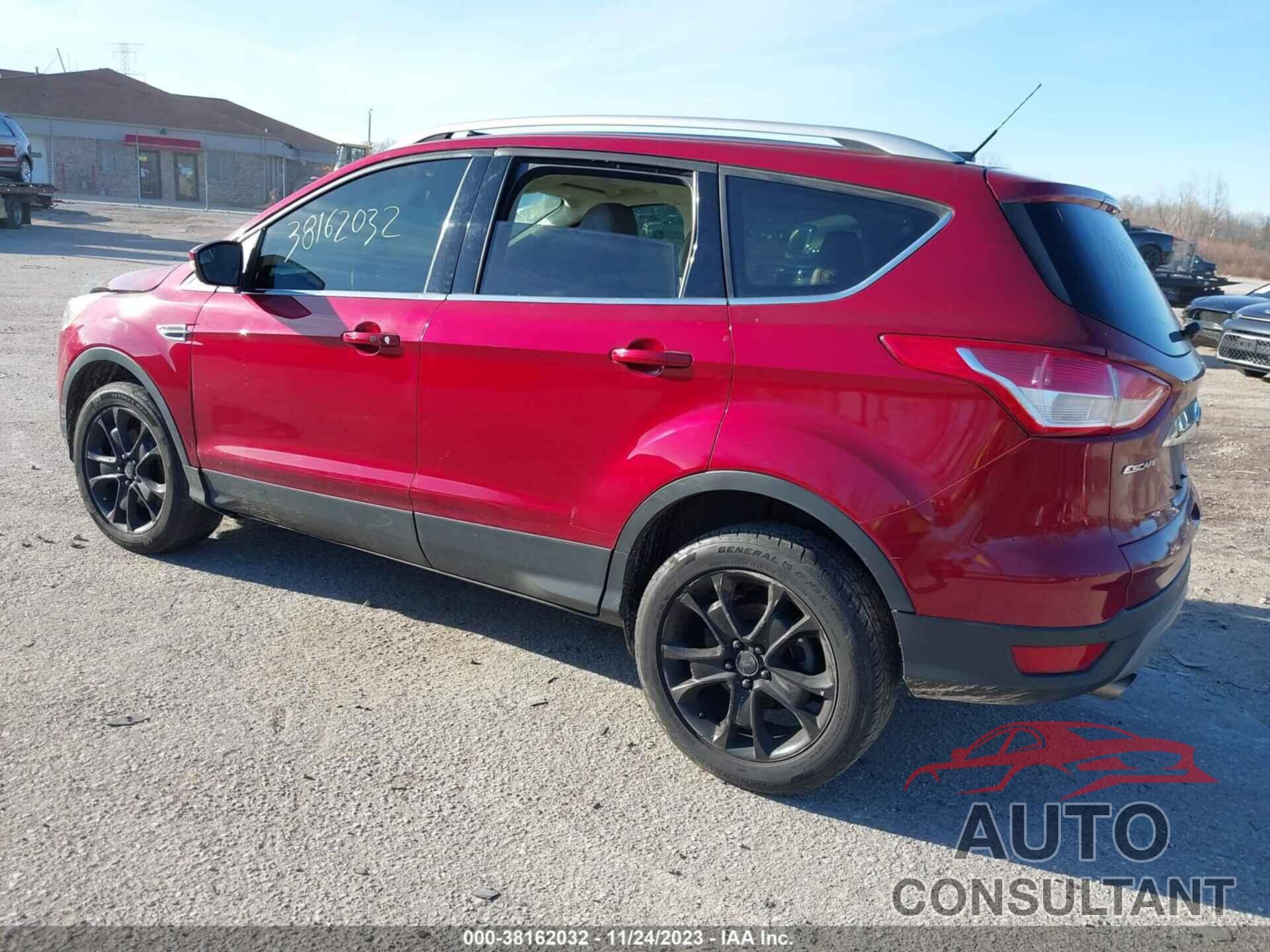 FORD ESCAPE 2016 - 1FMCU9J99GUC54159