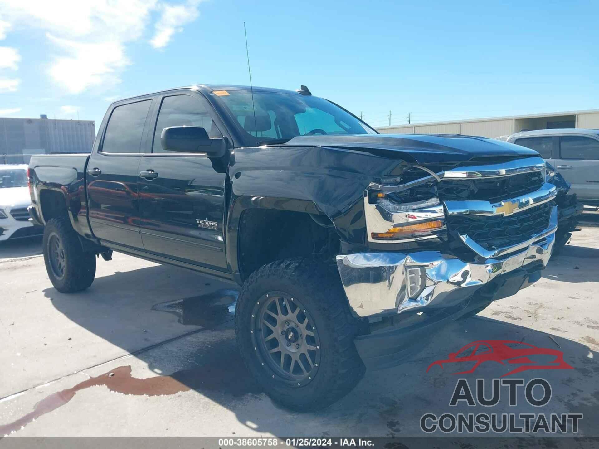 CHEVROLET SILVERADO 2017 - 3GCUKREC7HG366466