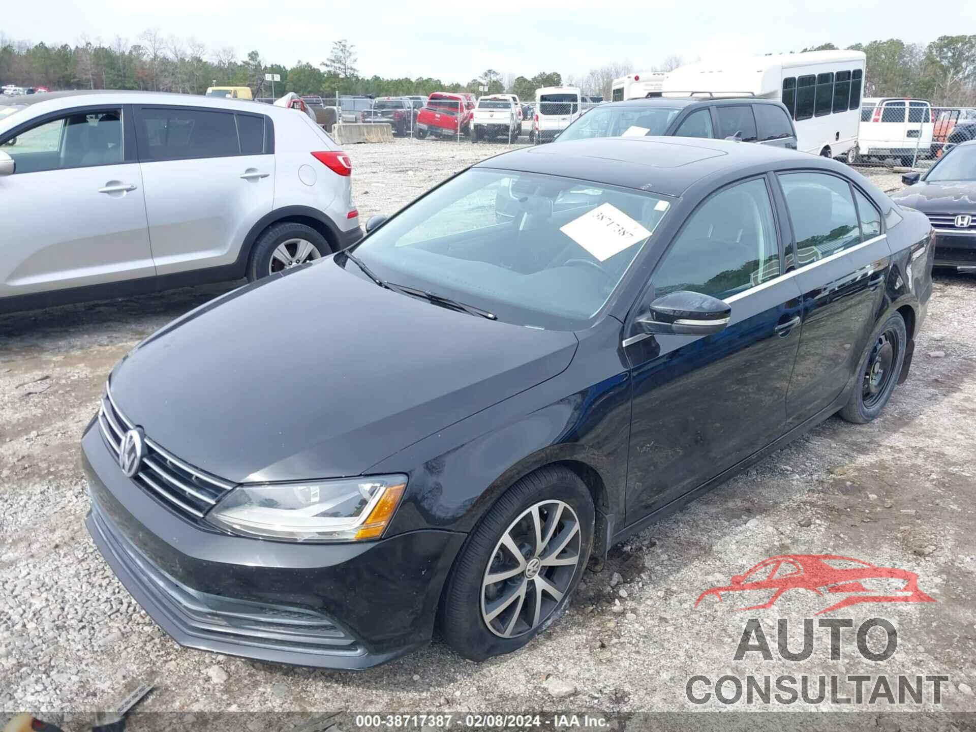 VOLKSWAGEN JETTA 2018 - 3VWDB7AJ3JM240800