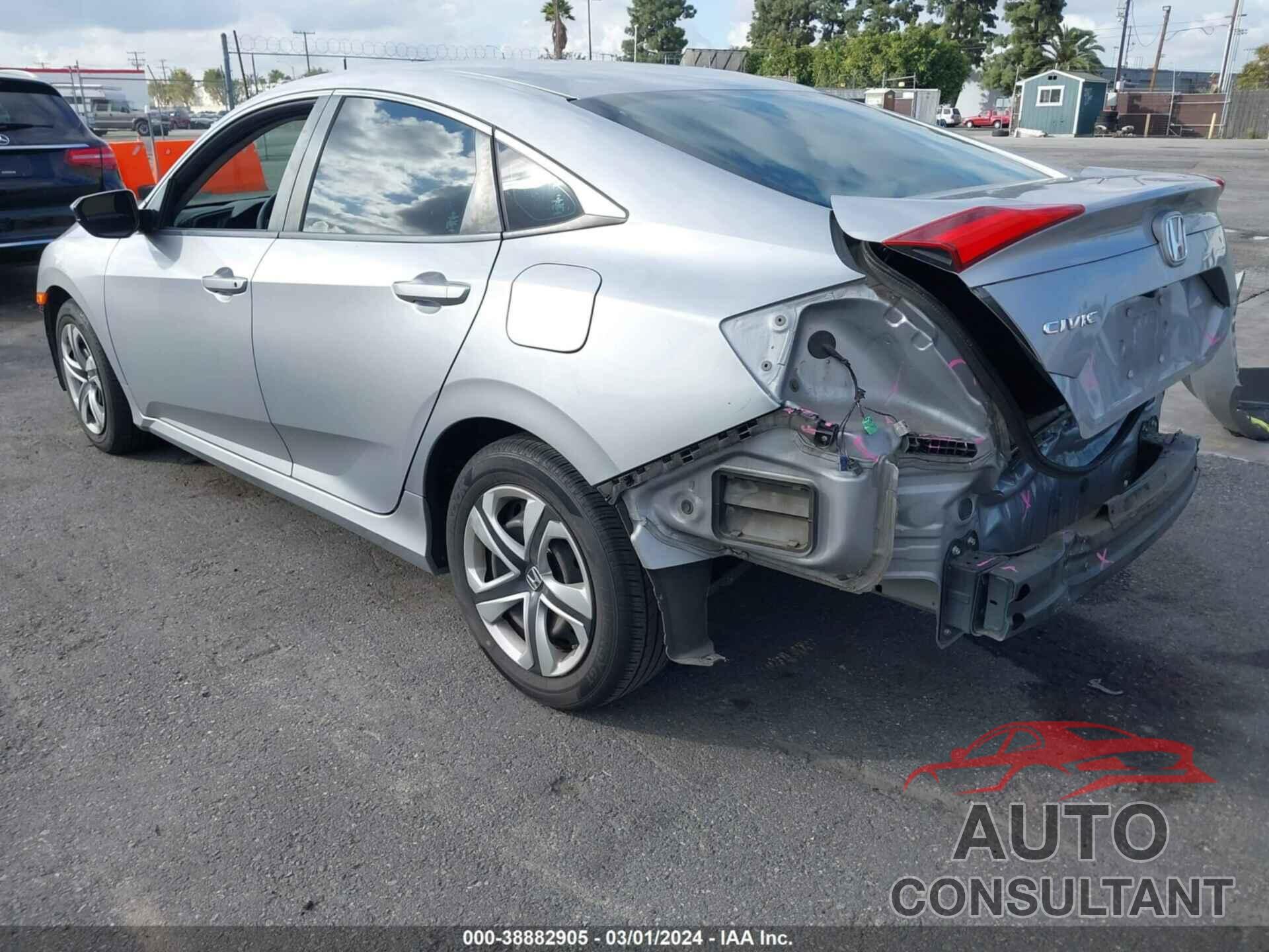 HONDA CIVIC 2018 - 2HGFC2F57JH603350