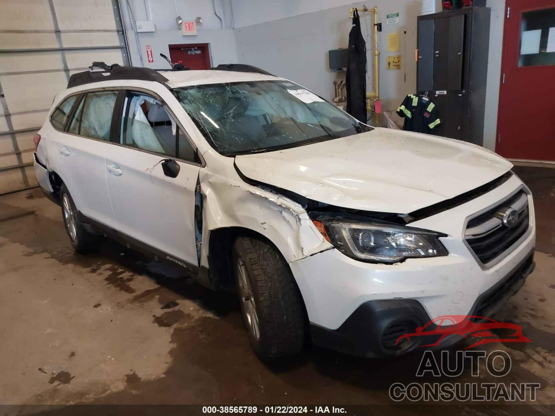 SUBARU OUTBACK 2018 - 4S4BSAAC6J3388848