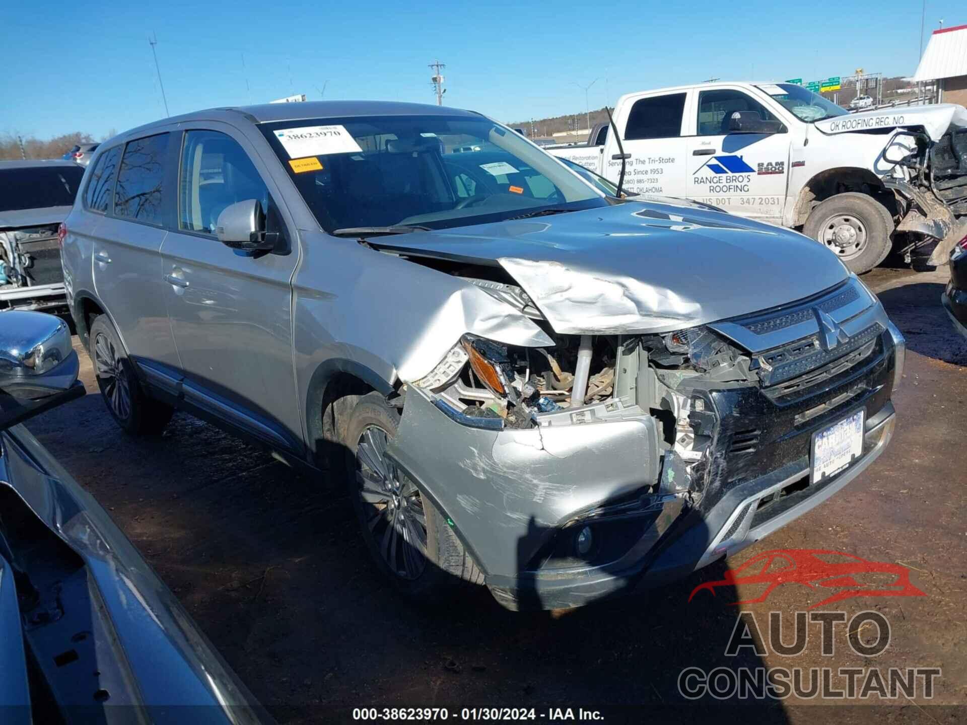 MITSUBISHI OUTLANDER 2019 - JA4AD3A38KZ043285