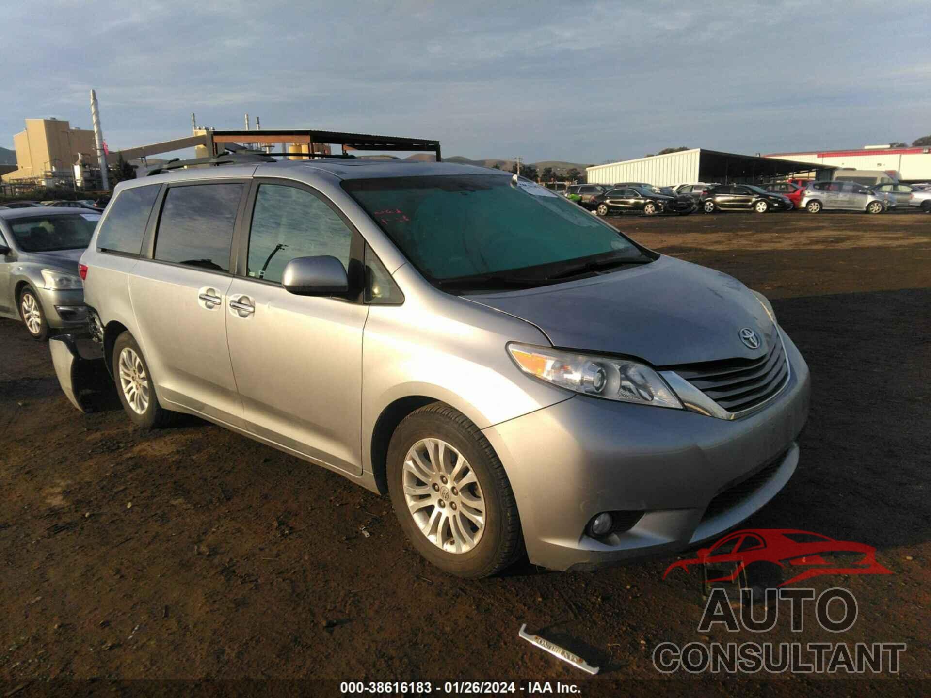 TOYOTA SIENNA 2017 - 5TDYZ3DC9HS854122