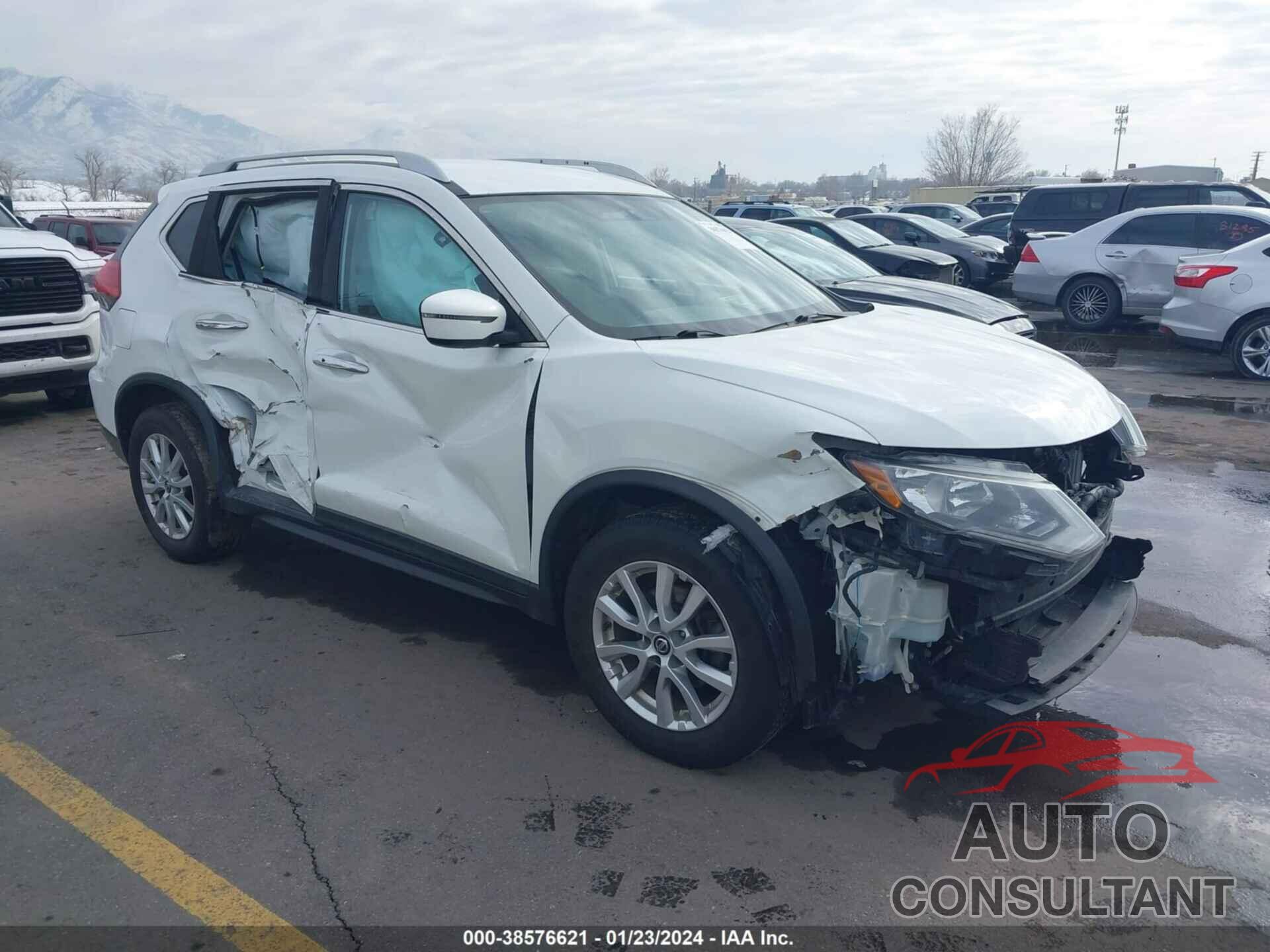 NISSAN ROGUE 2017 - KNMAT2MT4HP538862