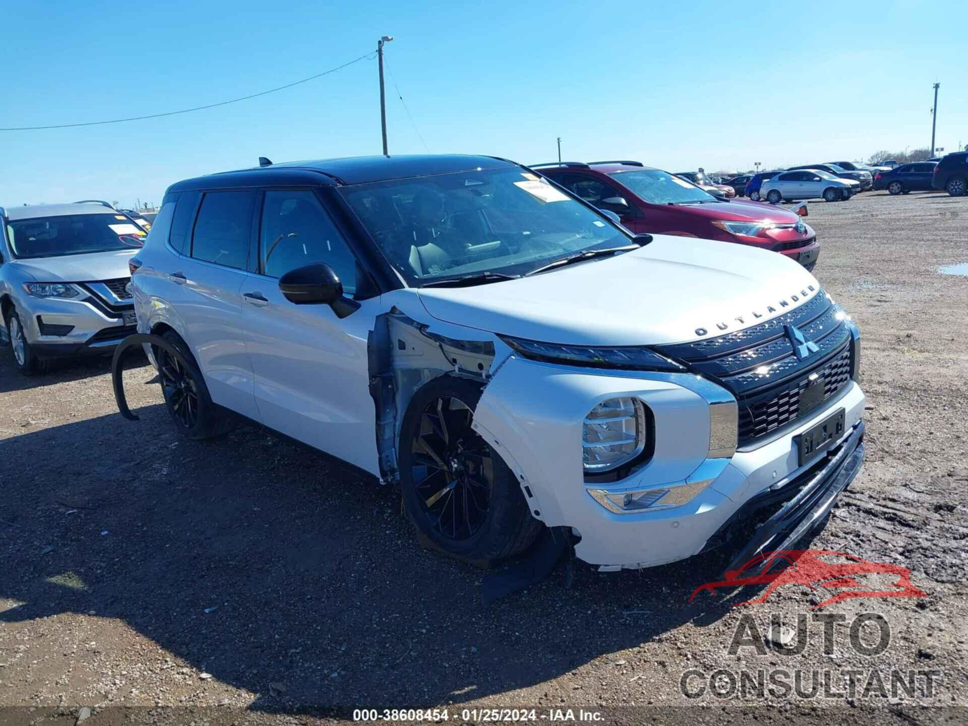 MITSUBISHI OUTLANDER 2023 - JA4J3VA81PZ009951