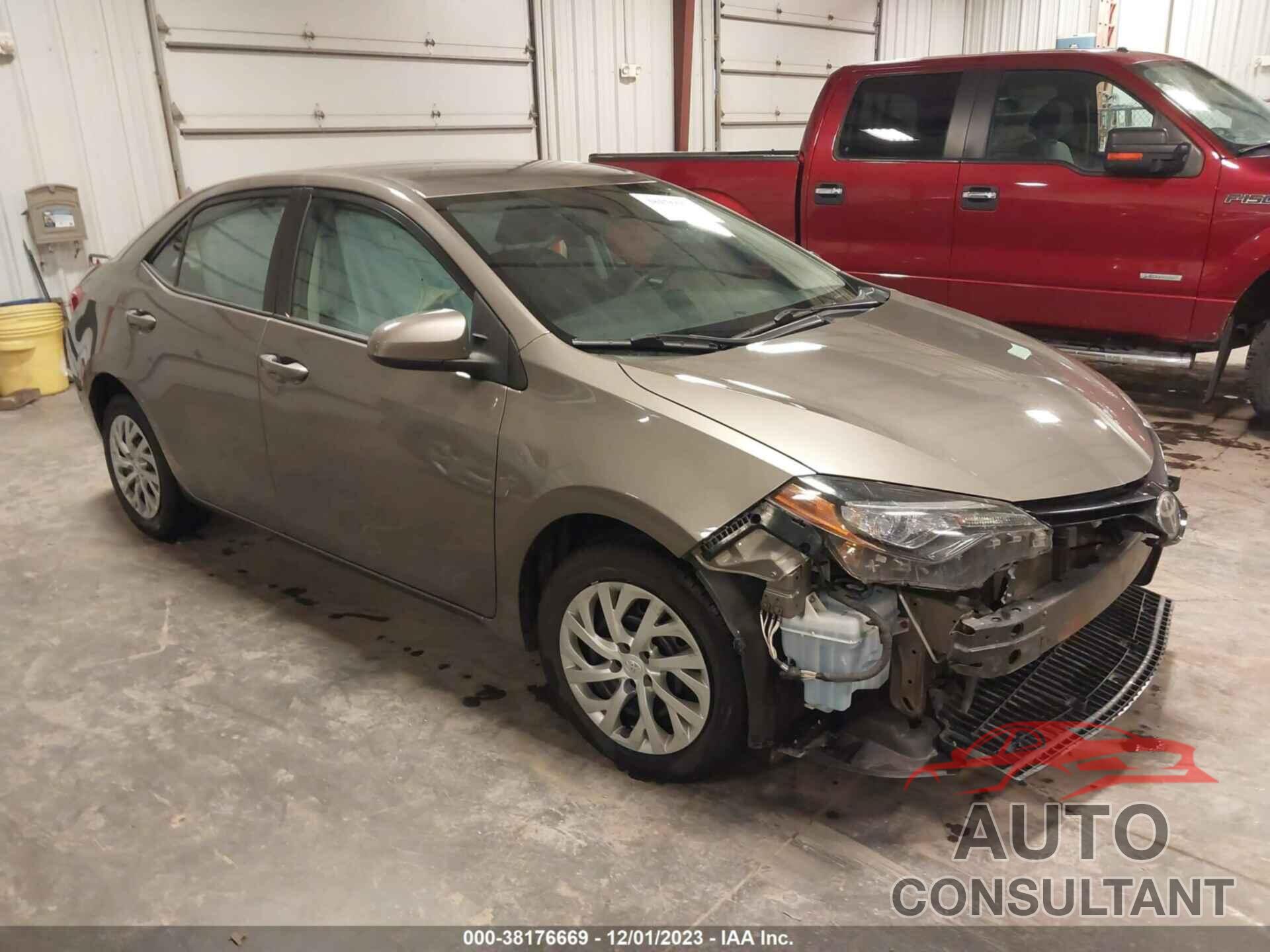 TOYOTA COROLLA 2017 - 5YFBURHEXHP570445