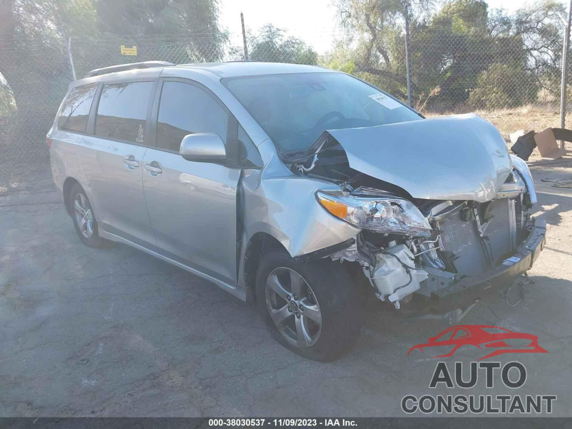 TOYOTA SIENNA 2020 - 5TDKZ3DC6LS024261