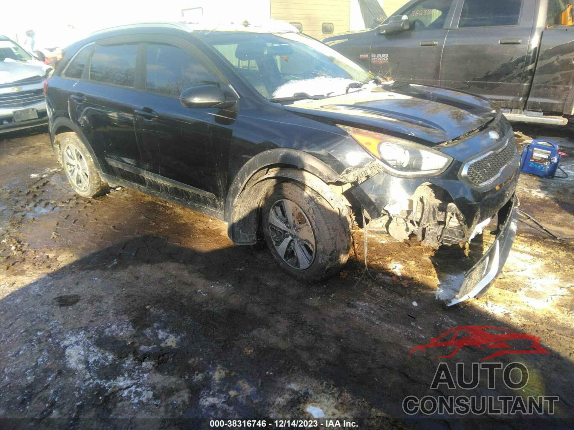 KIA NIRO 2018 - KNDCB3LC2J5110437