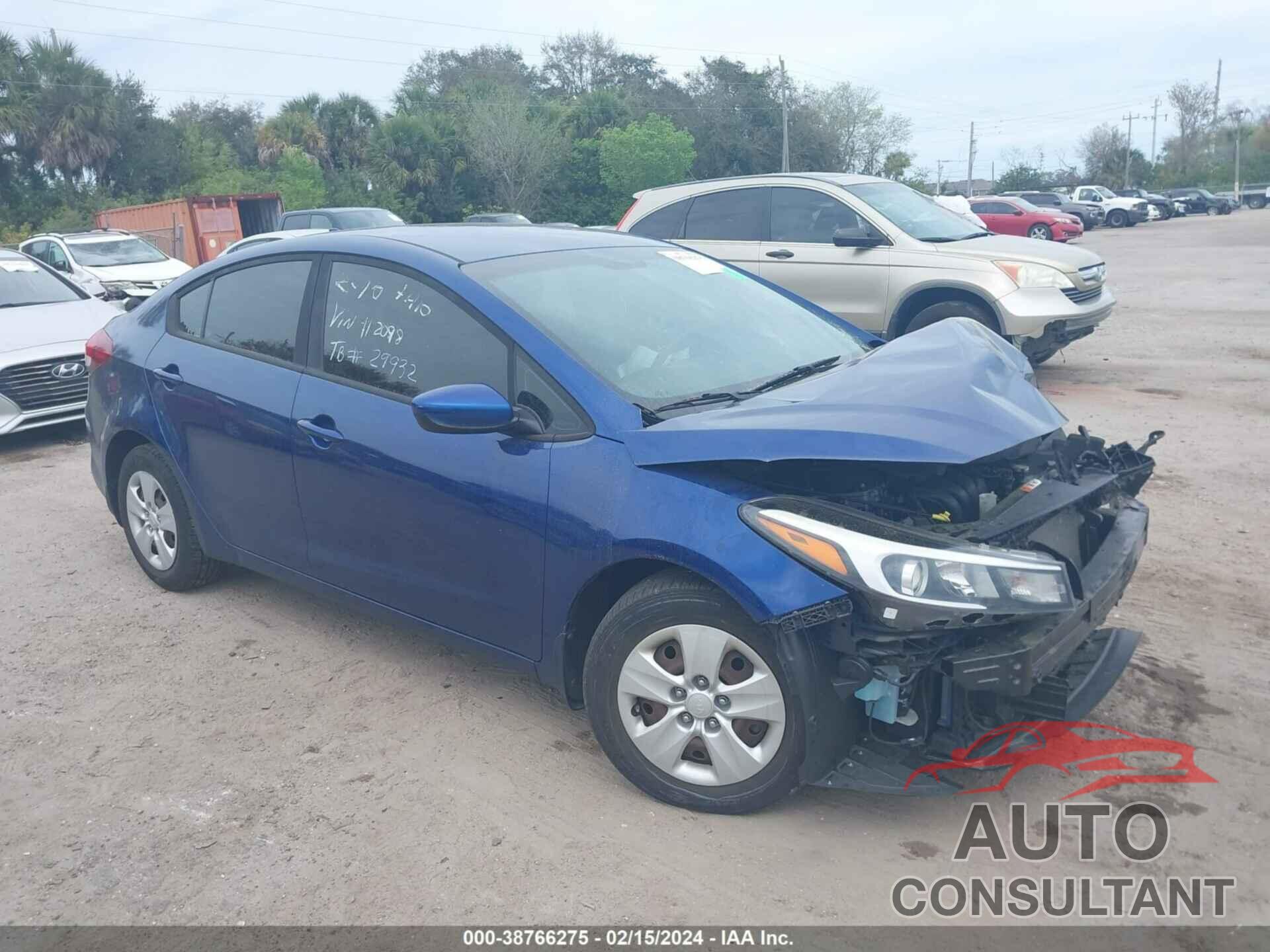 KIA FORTE 2018 - 3KPFK4A77JE182098