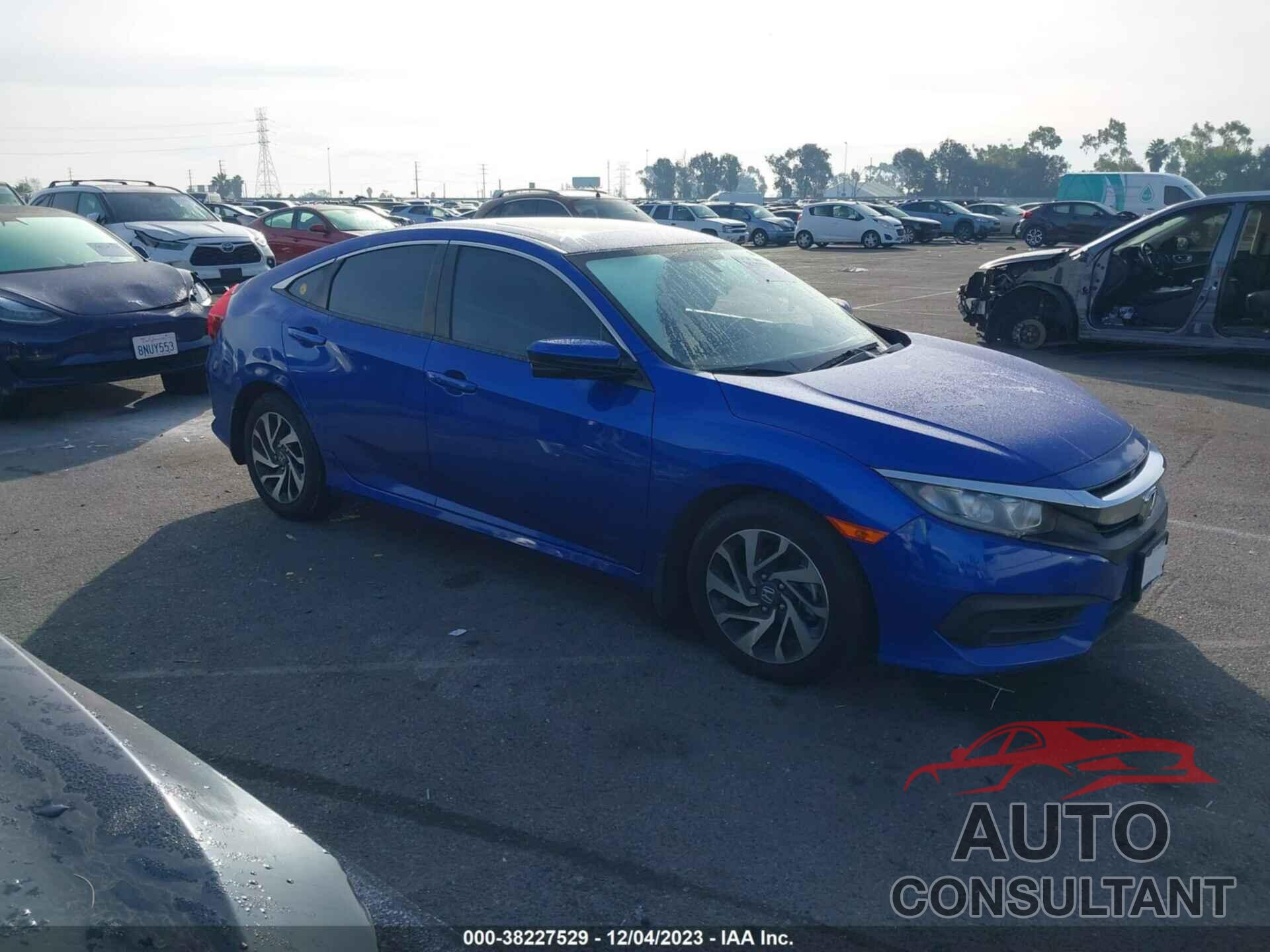 HONDA CIVIC 2017 - 2HGFC2F76HH553570