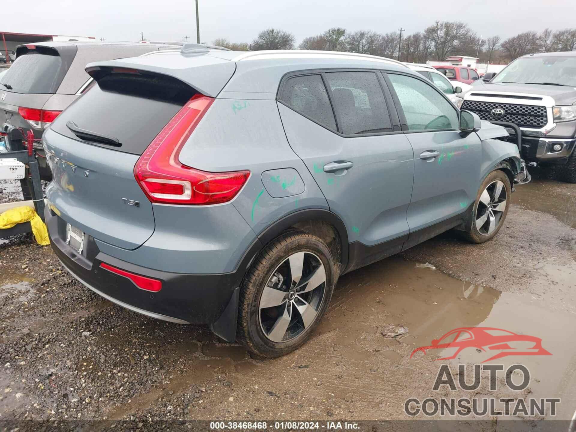 VOLVO XC40 2022 - YV4162UK2N2739535