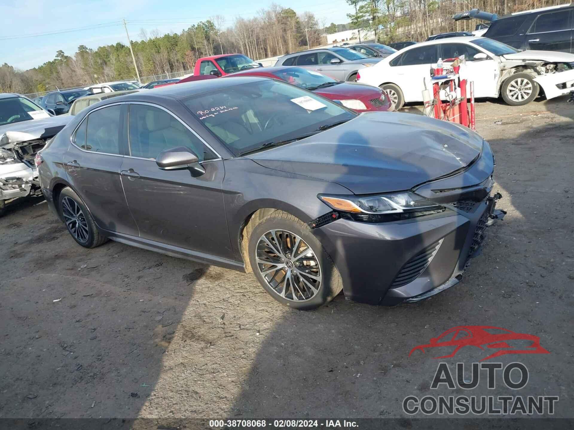 TOYOTA CAMRY 2020 - 4T1G11AK0LU977293