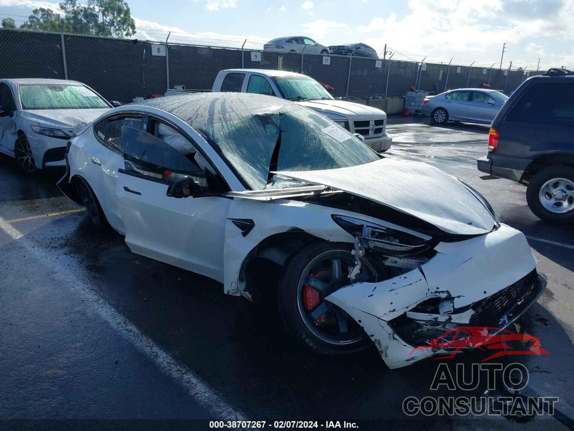 TESLA MODEL 3 2020 - 5YJ3E1EB5LF665853